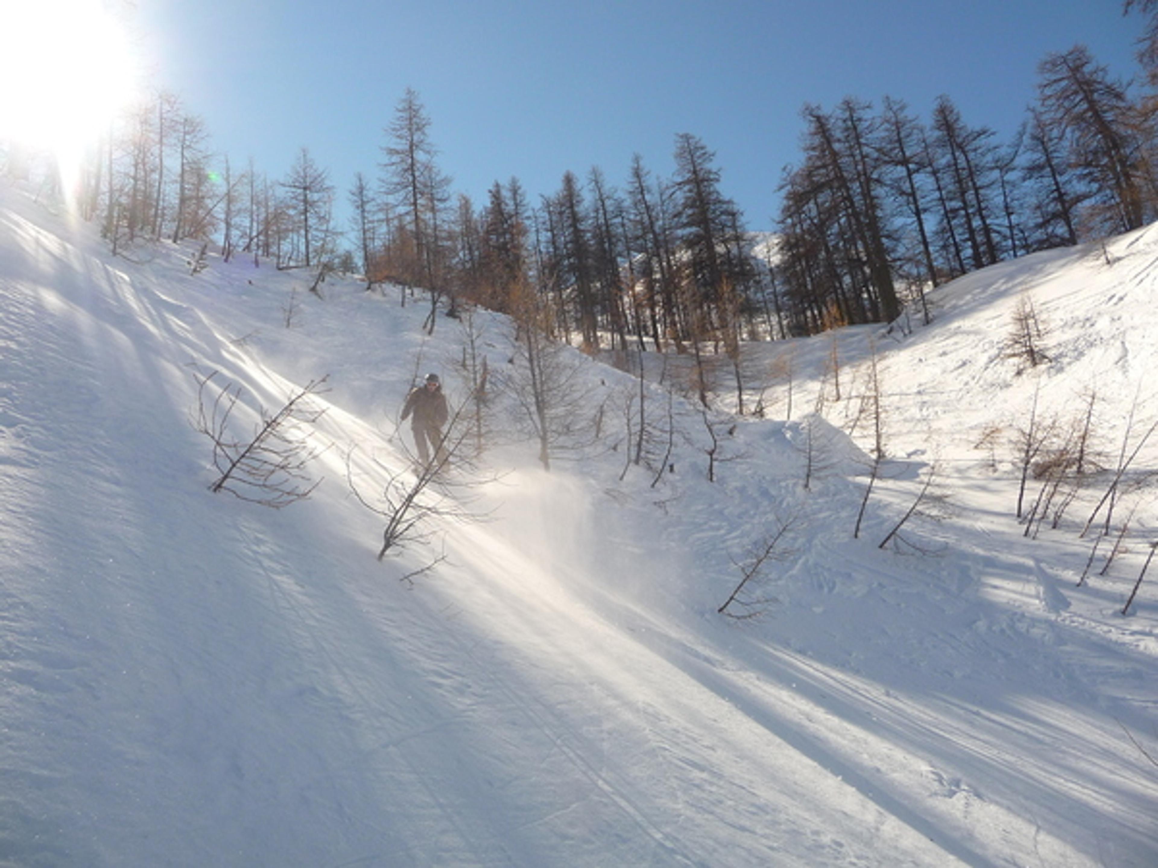 Hors piste Serre Chevalier - Dans le bas du Vallon des Corneilles