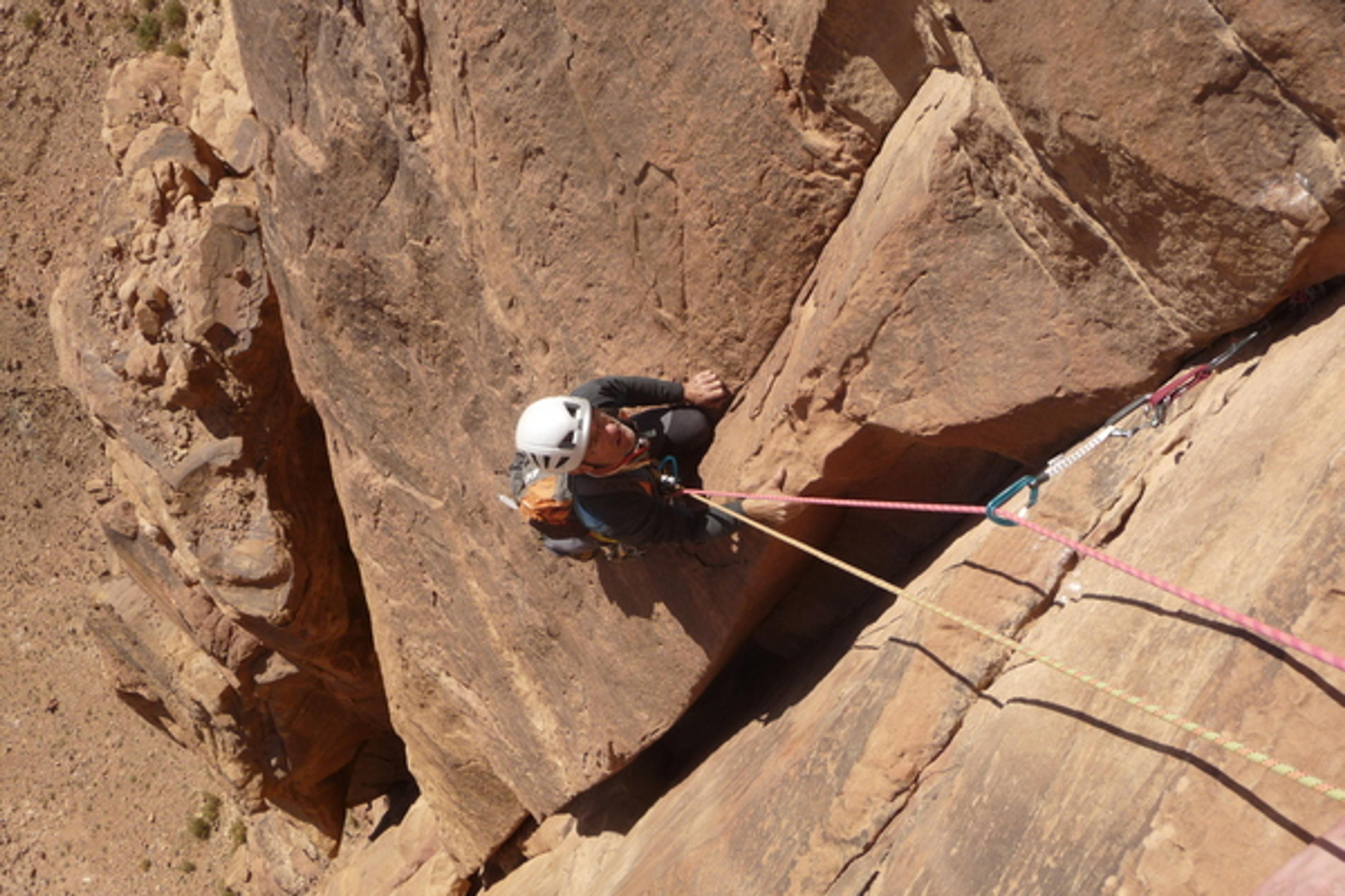 Wadi Rum - Inshallah factor - C'est large mais pas trop dure grâce à la dalle à côté