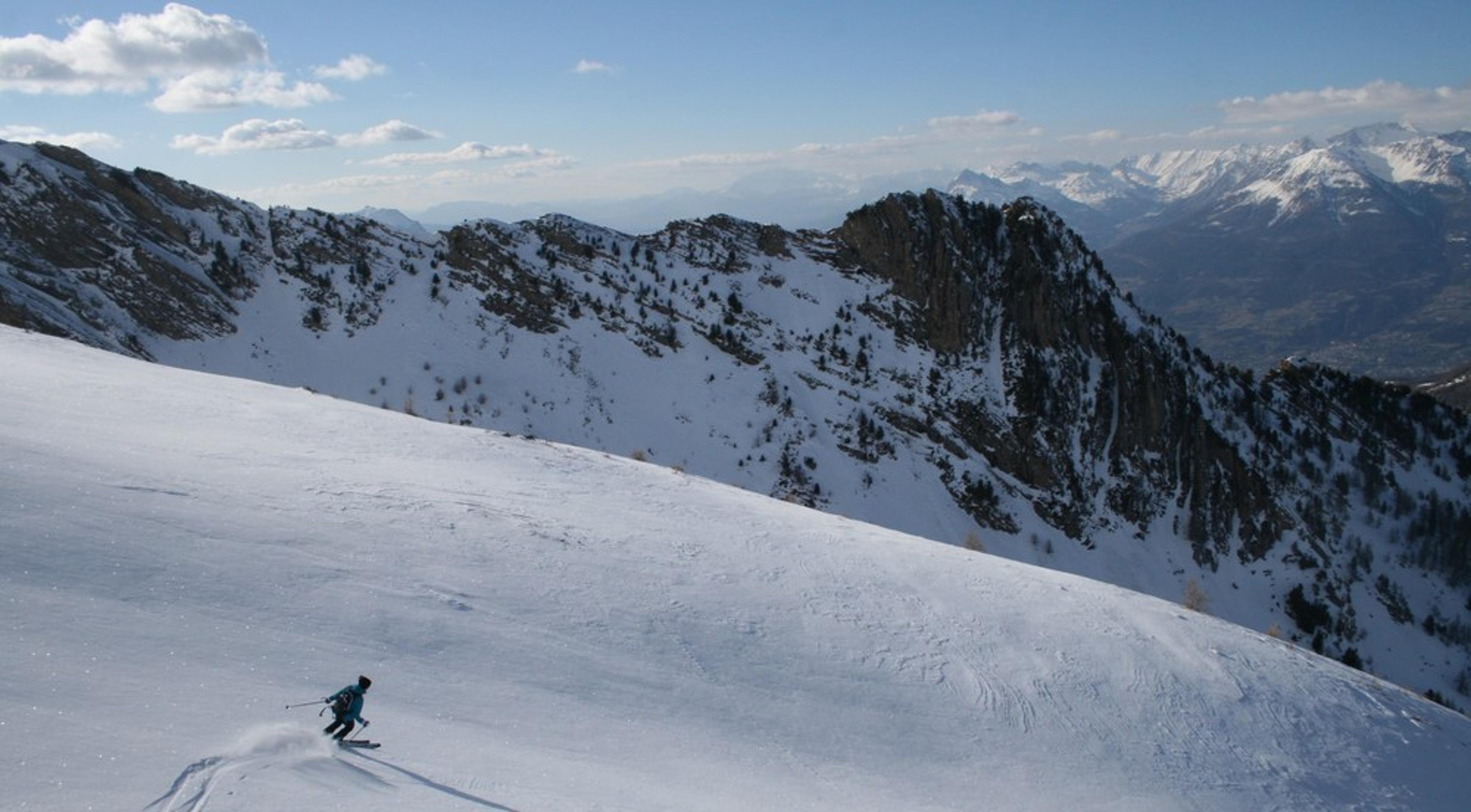 Ski de randonnée - Les Orres - Deuxième descente du jour en belles condi