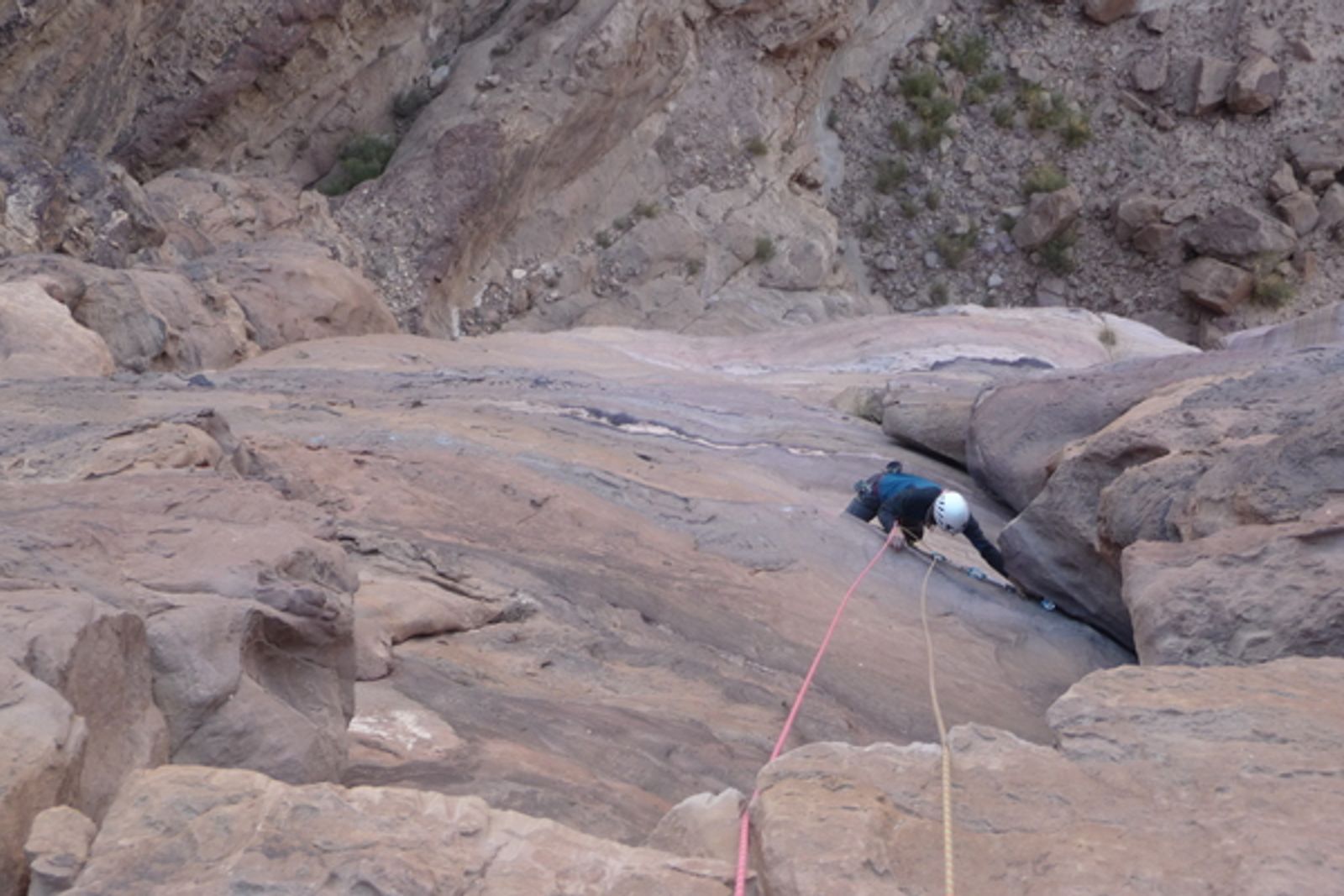 Wadi Rum - Aquarius - Le final, on rejoint la fissure de Mano Negra