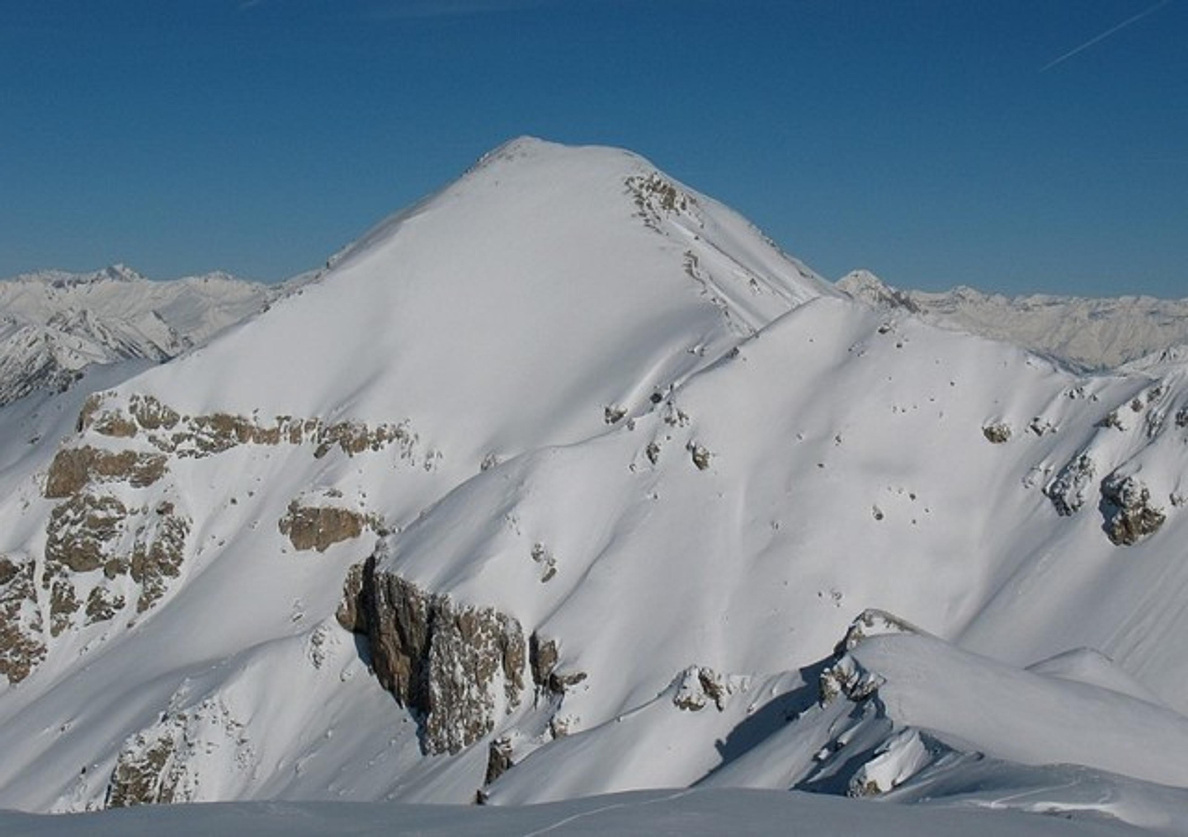 La belle pyramide de Peyre Eyraute