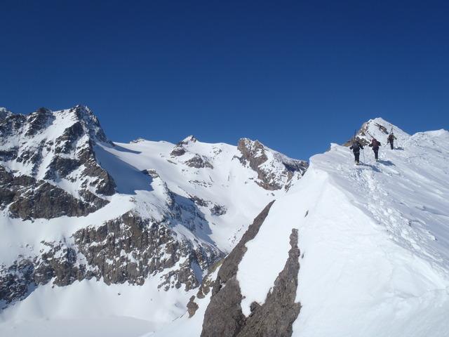Arête de la Montagnolle avec derrière le glacier de Séguret Foran