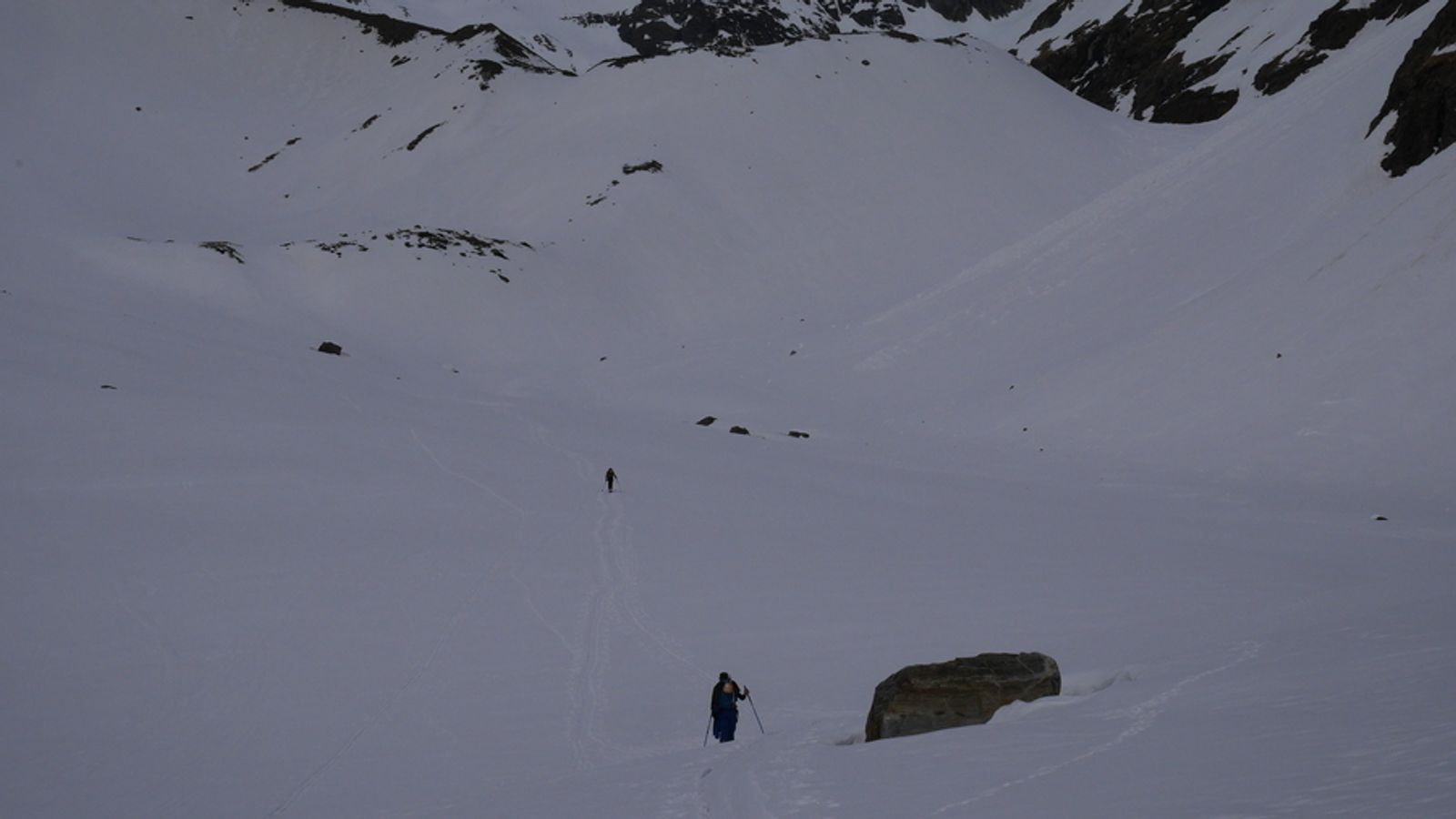 Dans le vallon qui mène à Nacamuli
