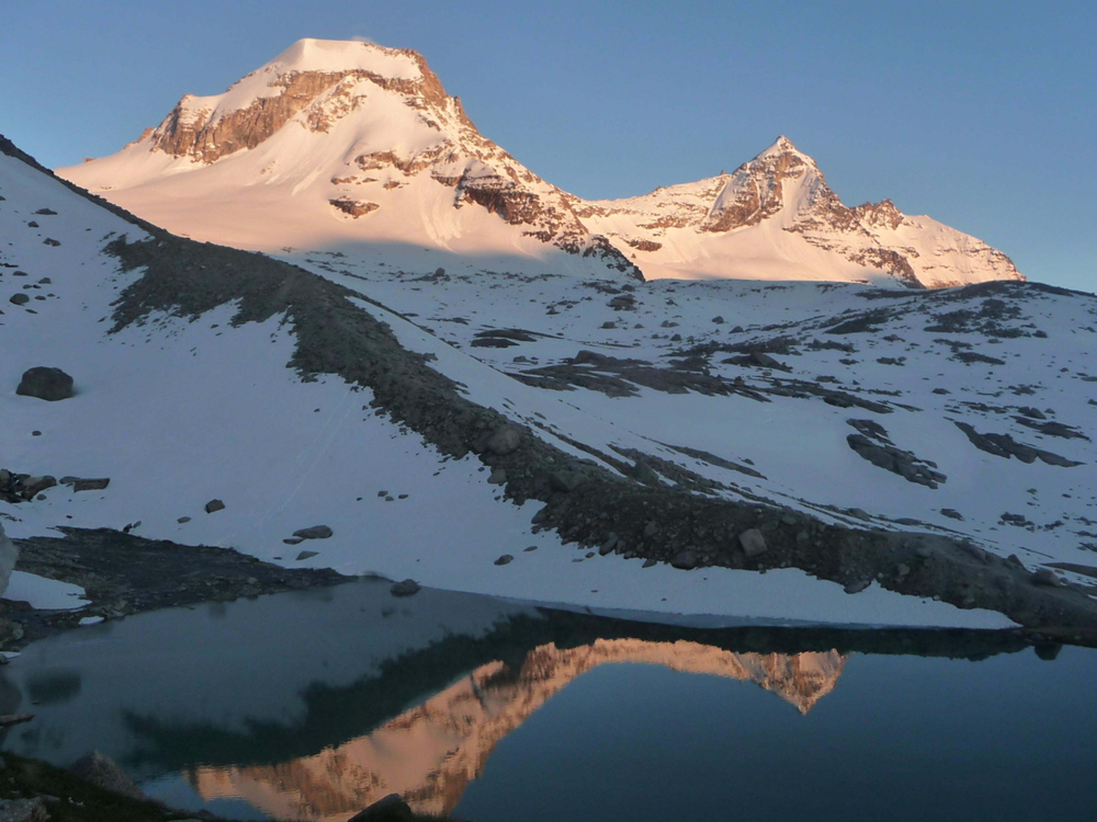 Grand Paradis - Reflets sur le lac