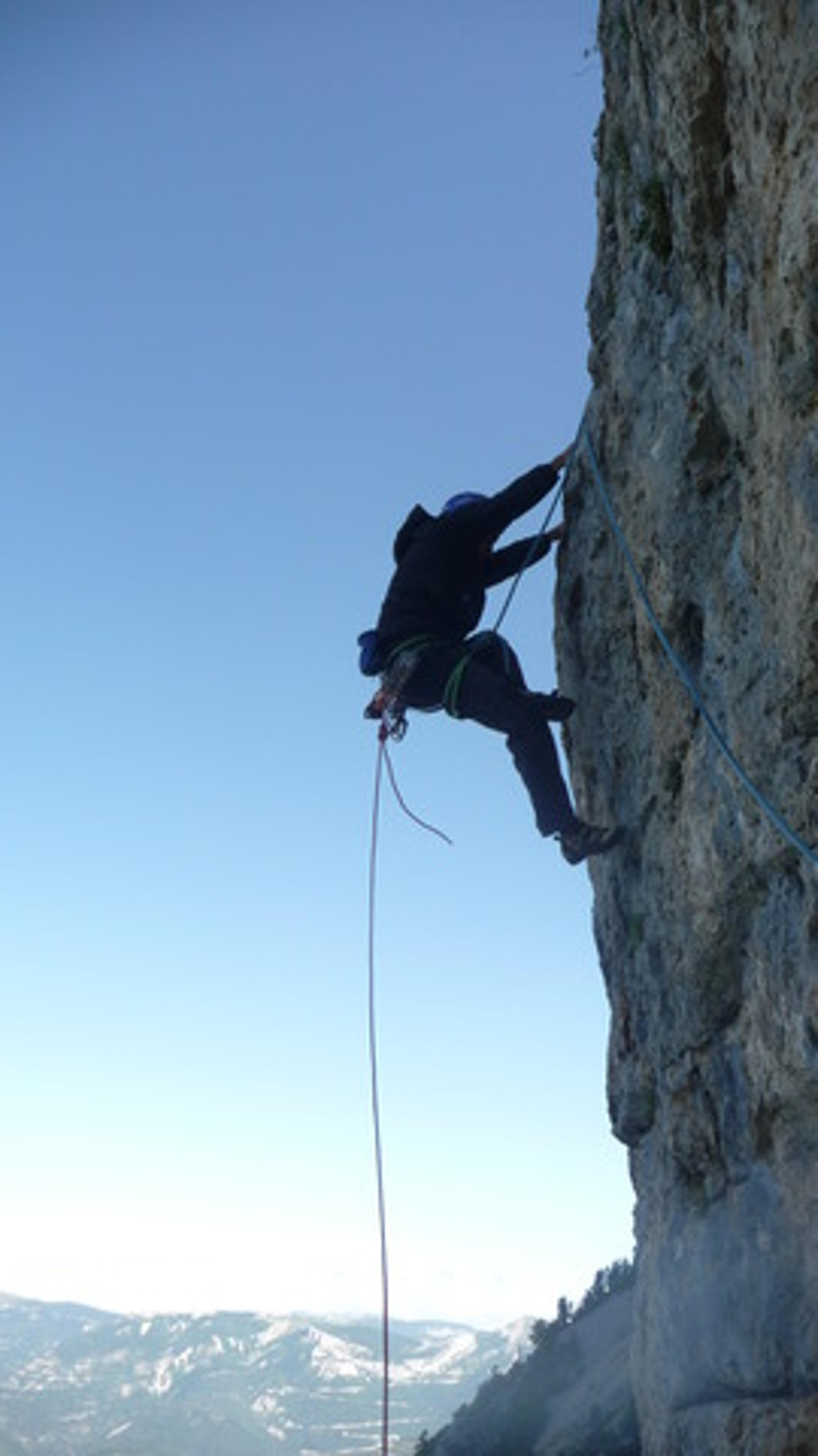 Seb au départ du deuxième 7a+