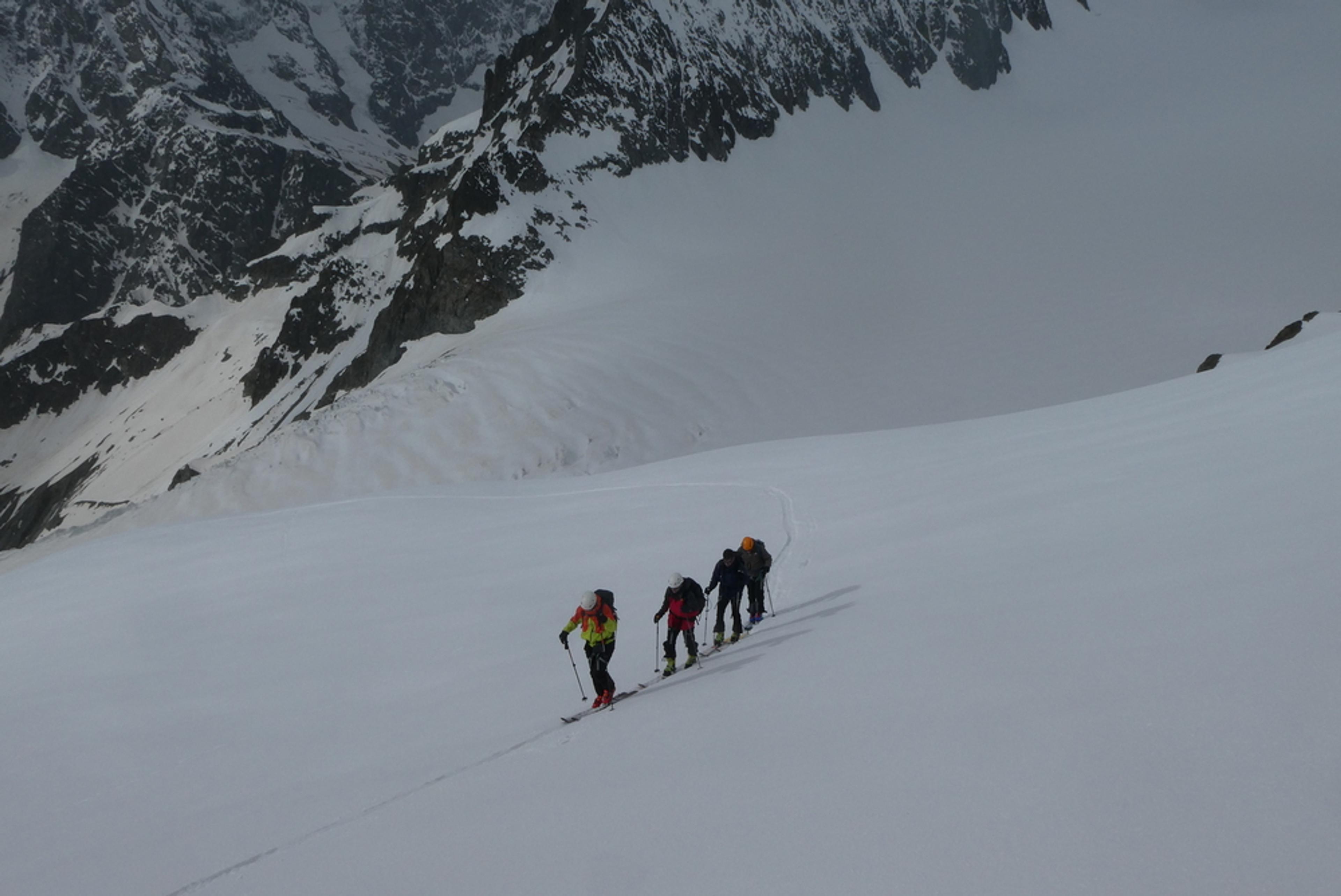 Raid ski Ecrins - En rang