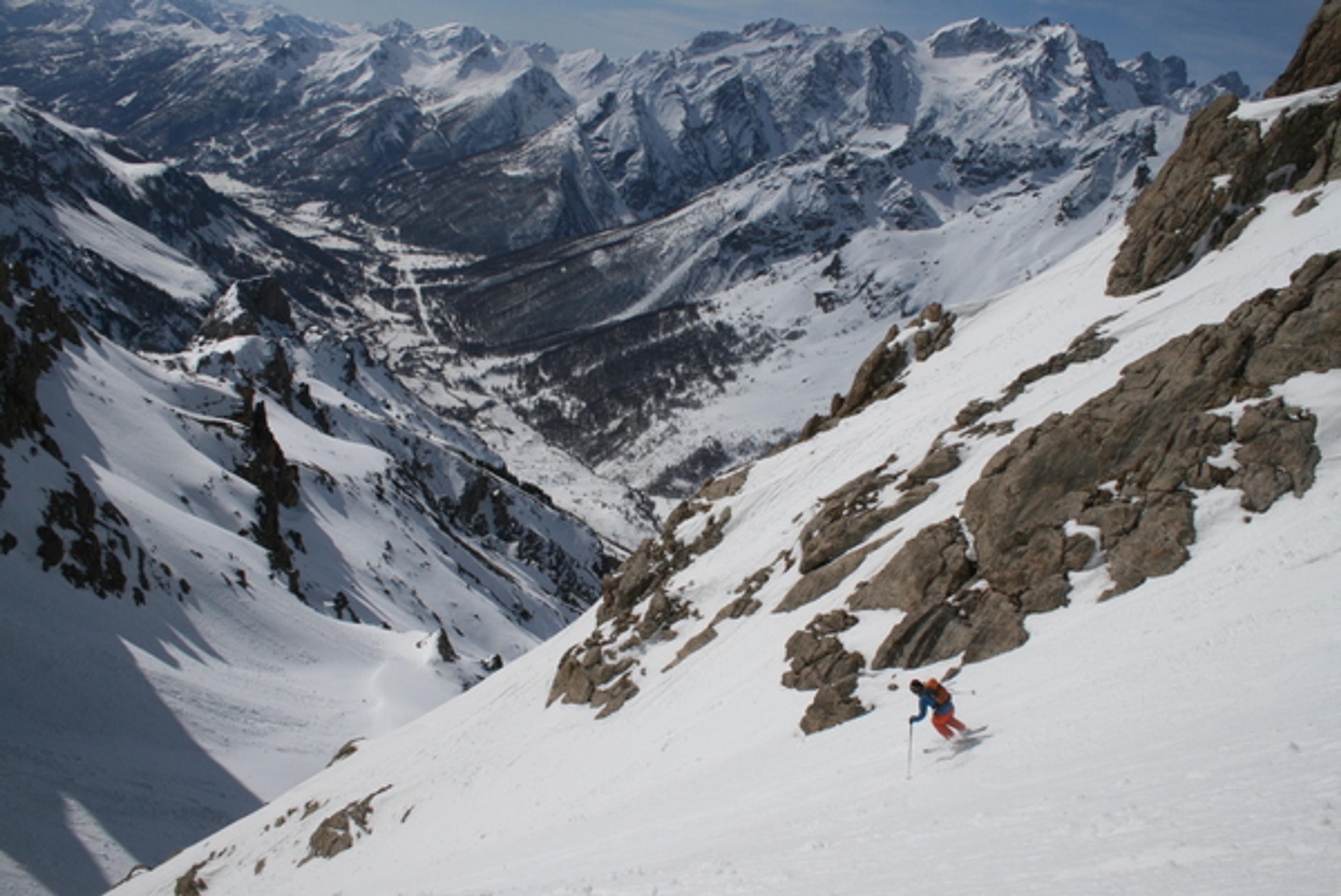 Tête Colombe - Dans le bas du couloir