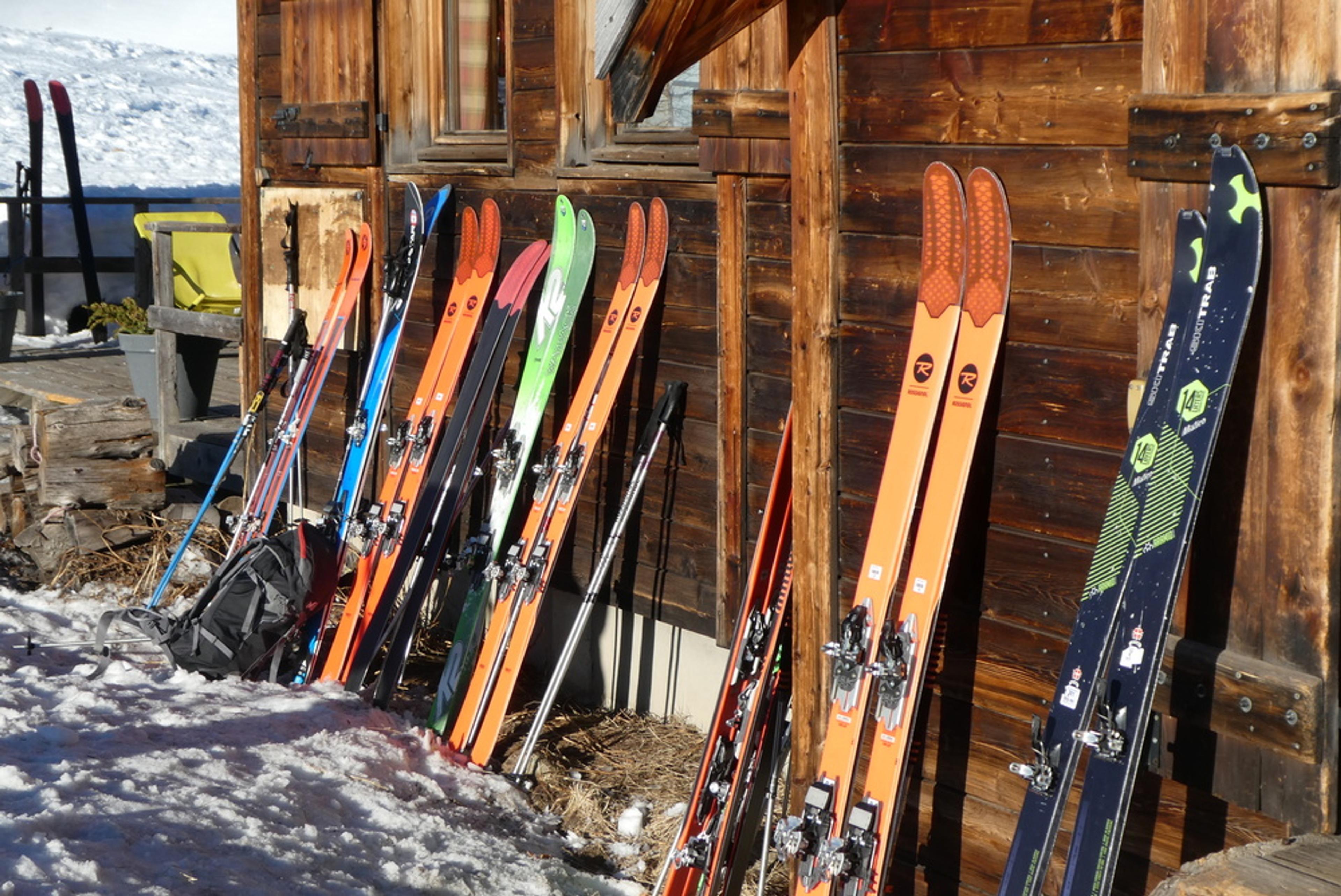 Raid ski randonnée Cerces - Skis