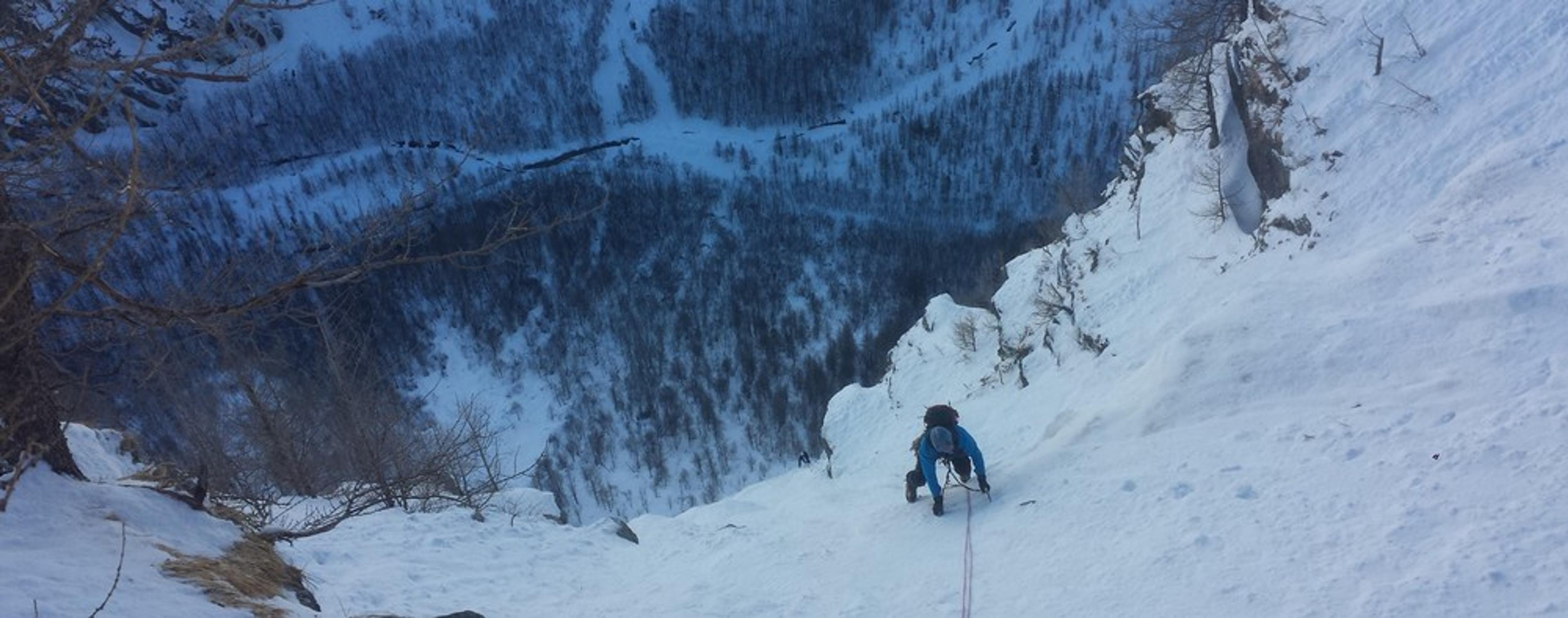 Au delà des Ombres - Dans les rideaux du haut