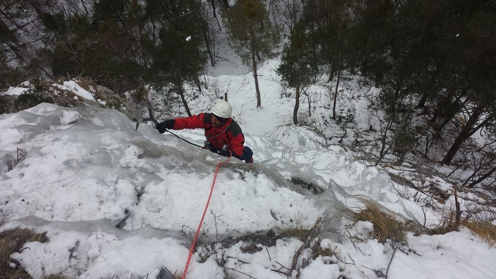 Initiation cascade de glace - Cédric se promène