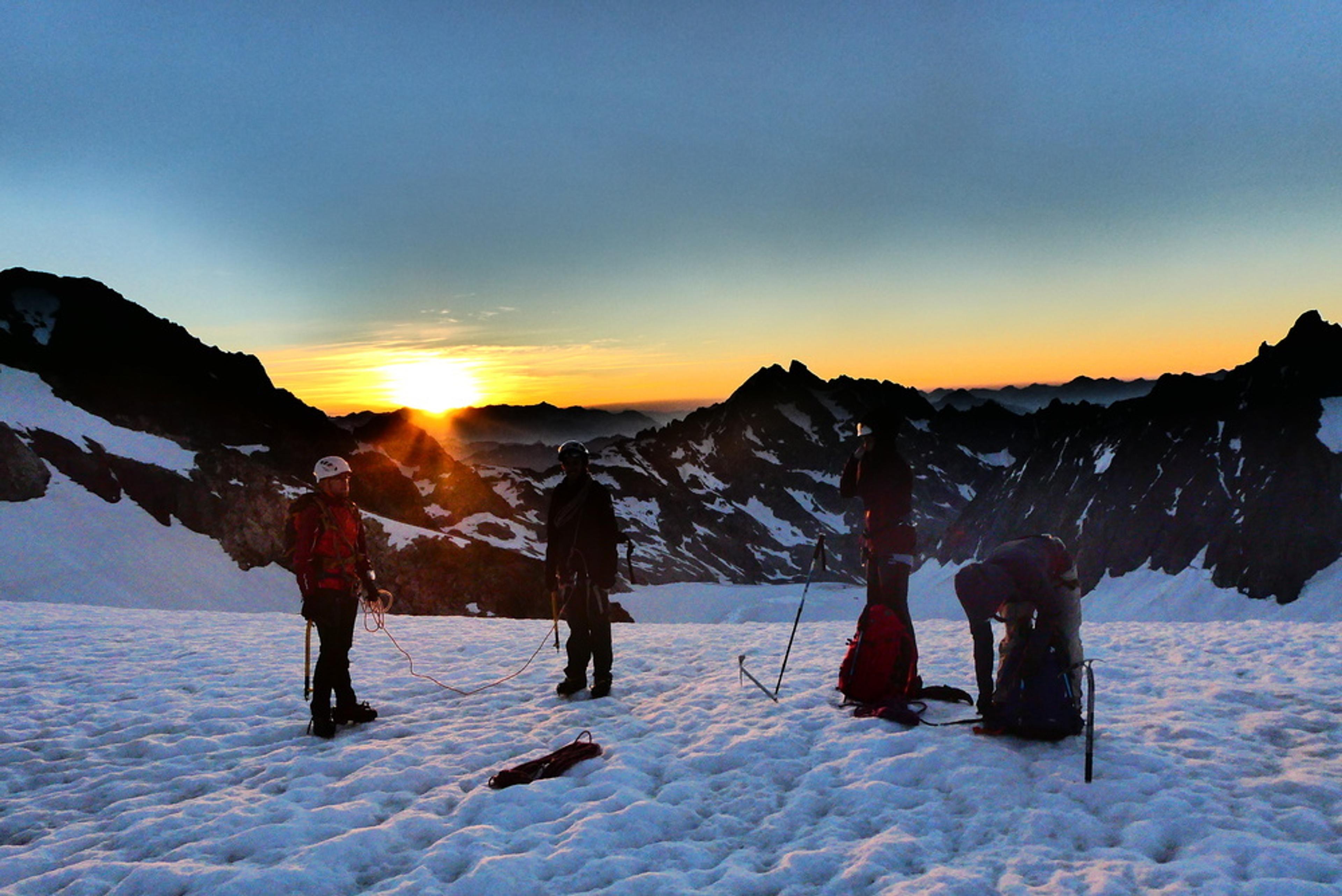 Stage autonomie débutant - Levé de soleil à la Roche Faurio