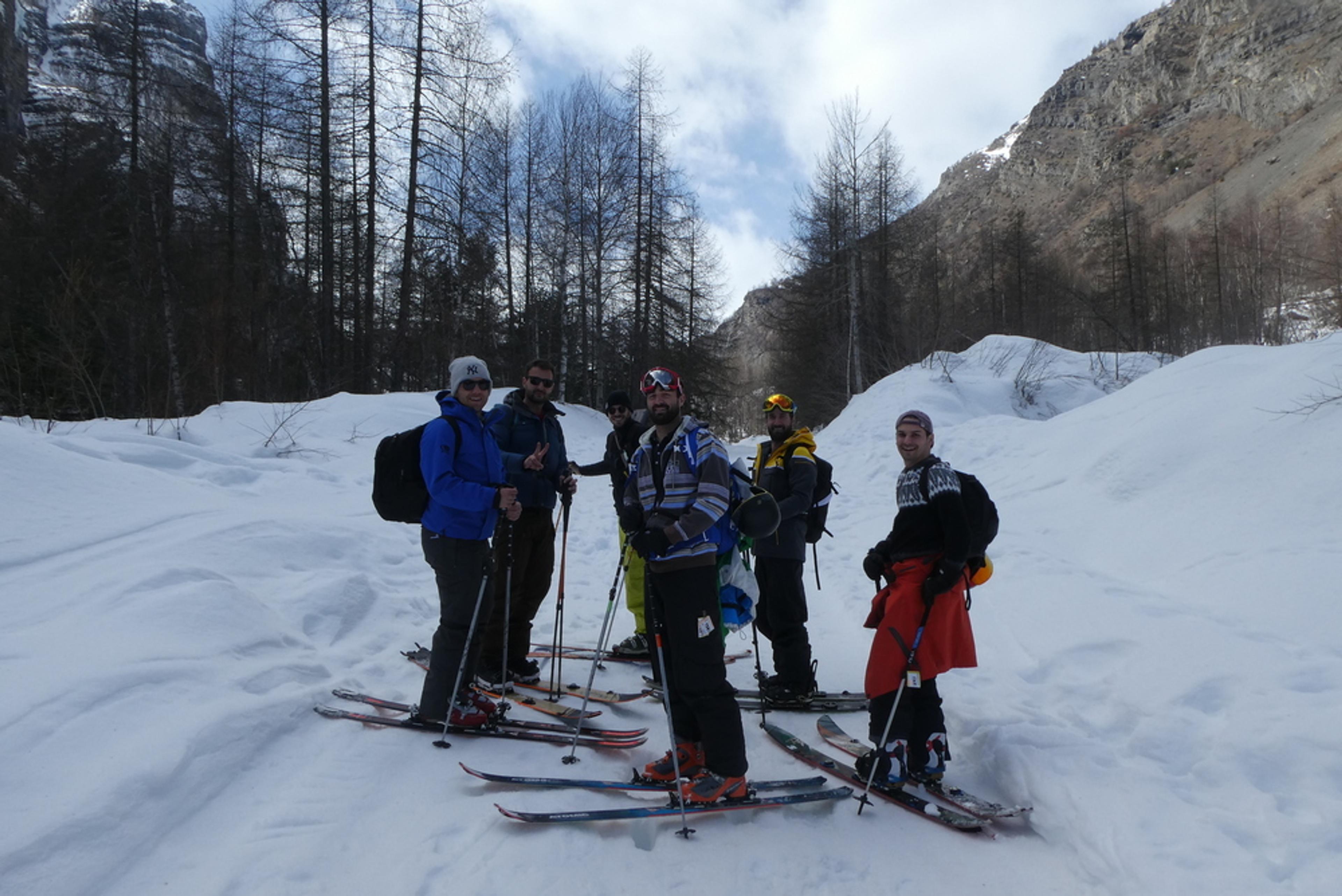 Week-end ski Dormillouse - La troupe au départ