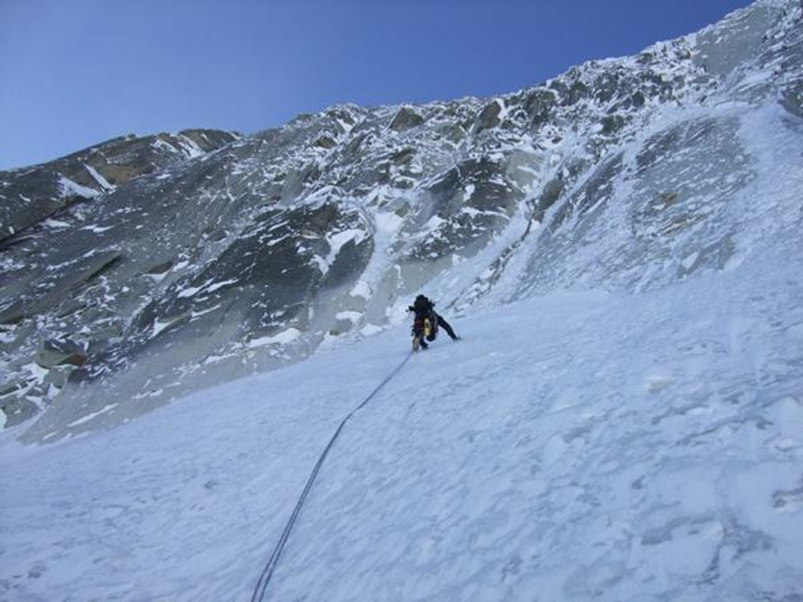 A la sortie des pentes de neige et glace de la Ginat aux Droites
