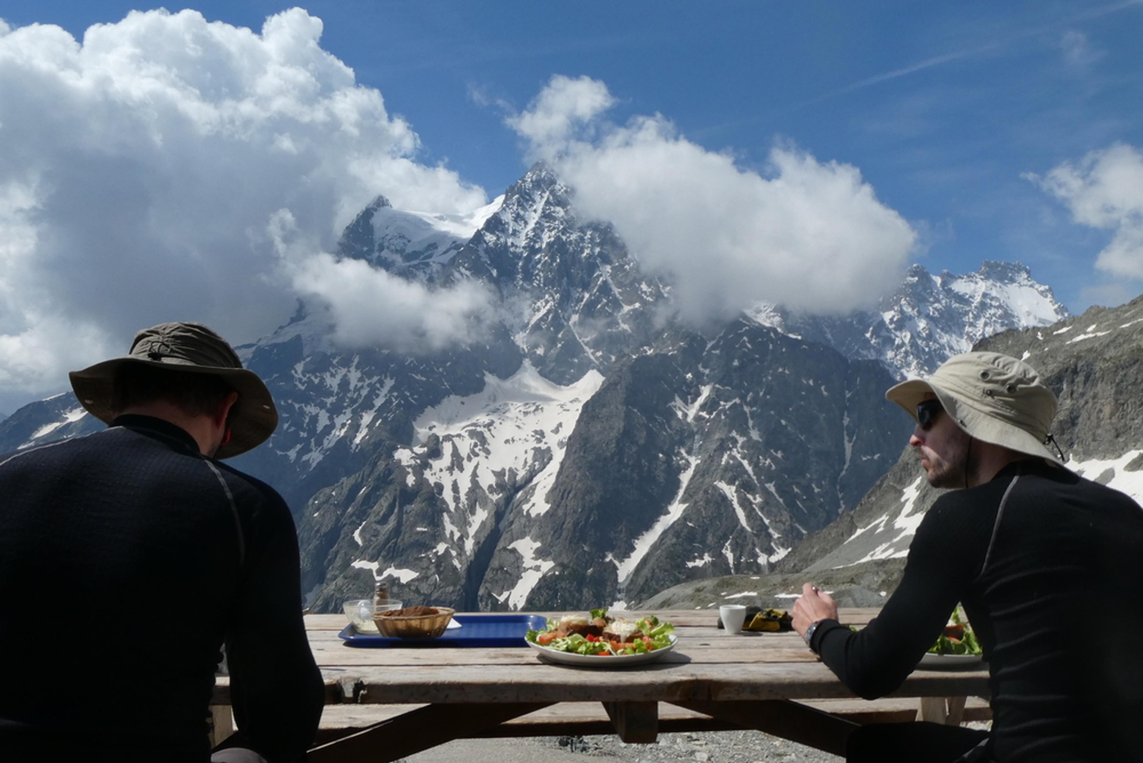 Roche Paillon Emile Pic - Repas des guerriers