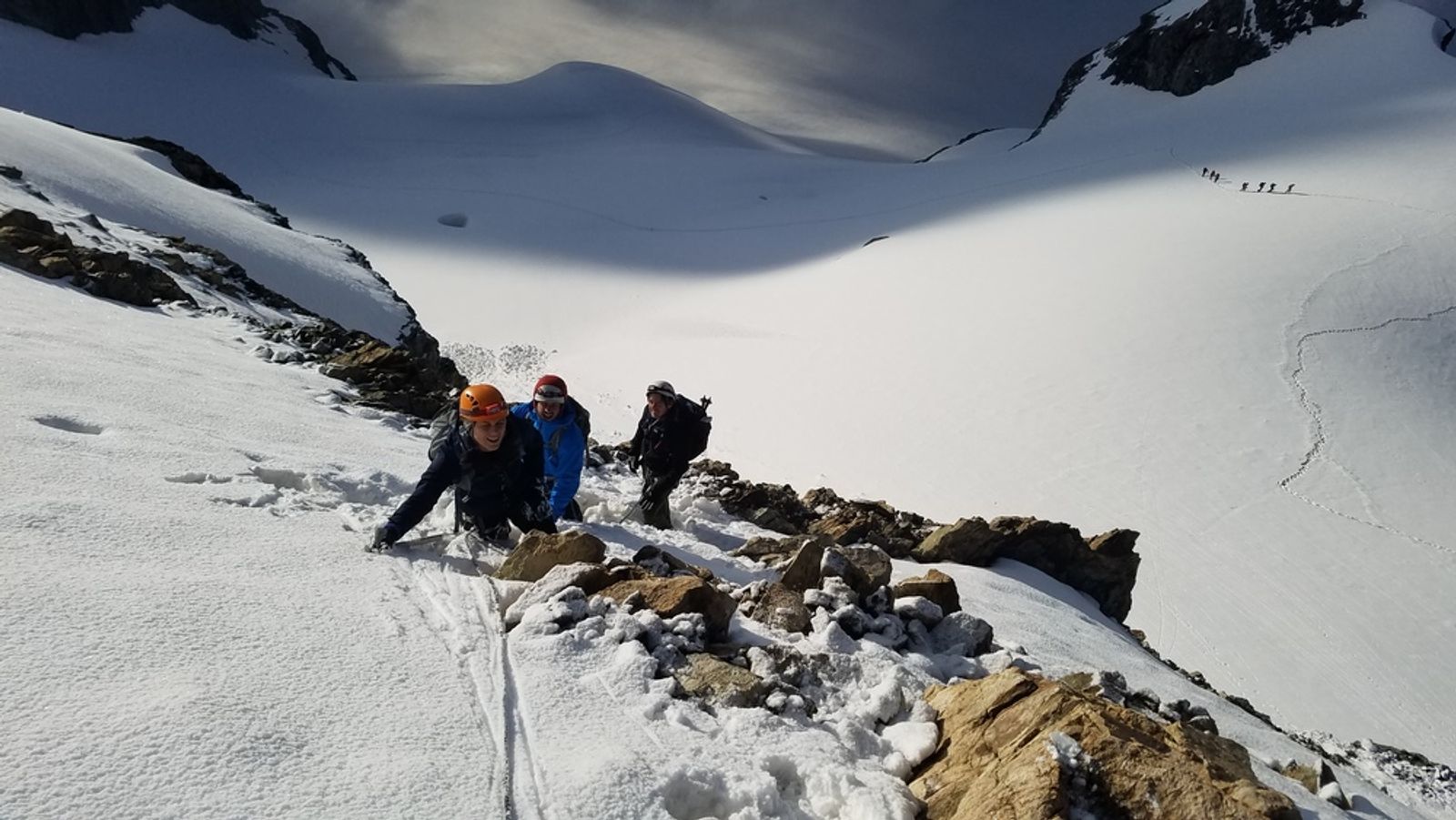 Un passage technique mixte de la Roche Faurio