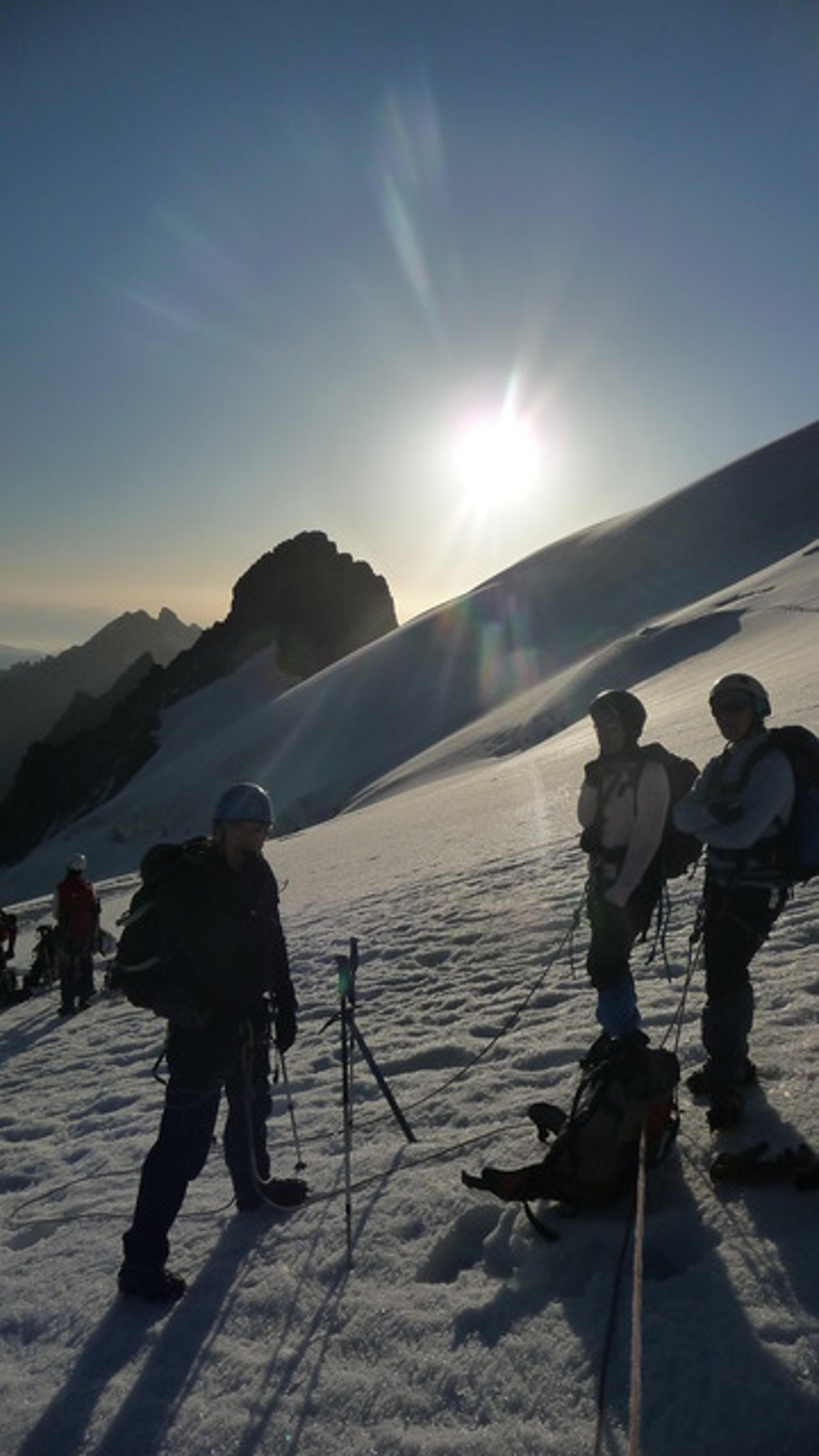 Dôme des Ecrins - Sur le replat une halte salutaire