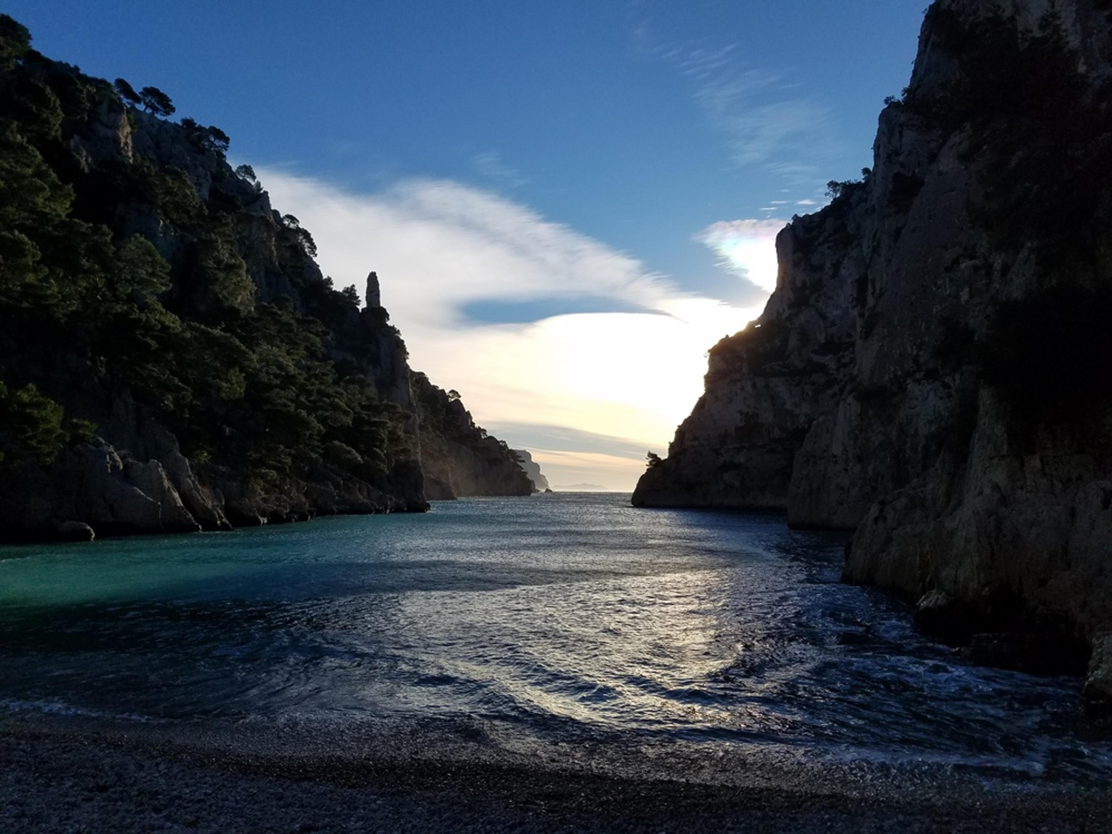 Calanque d'en Vau au matin