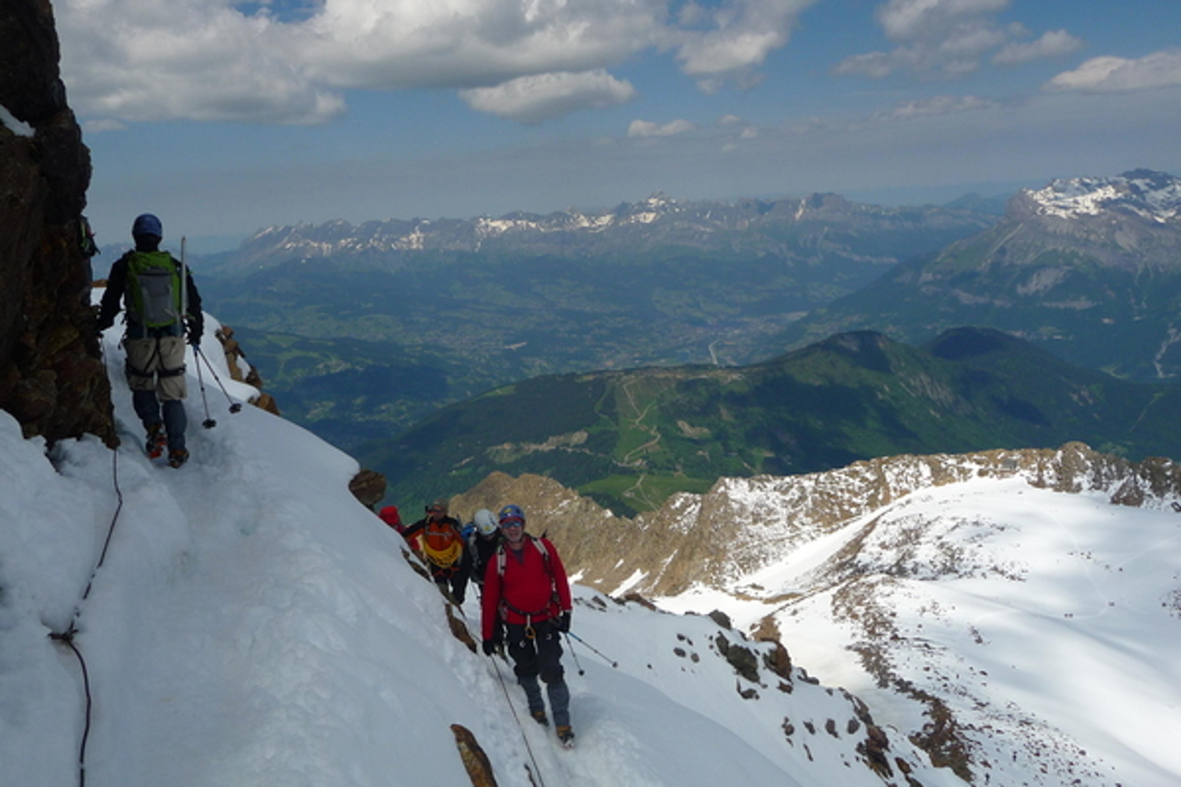 Mont Blanc - Voie normale - Nous trouvons rapidemment la neige