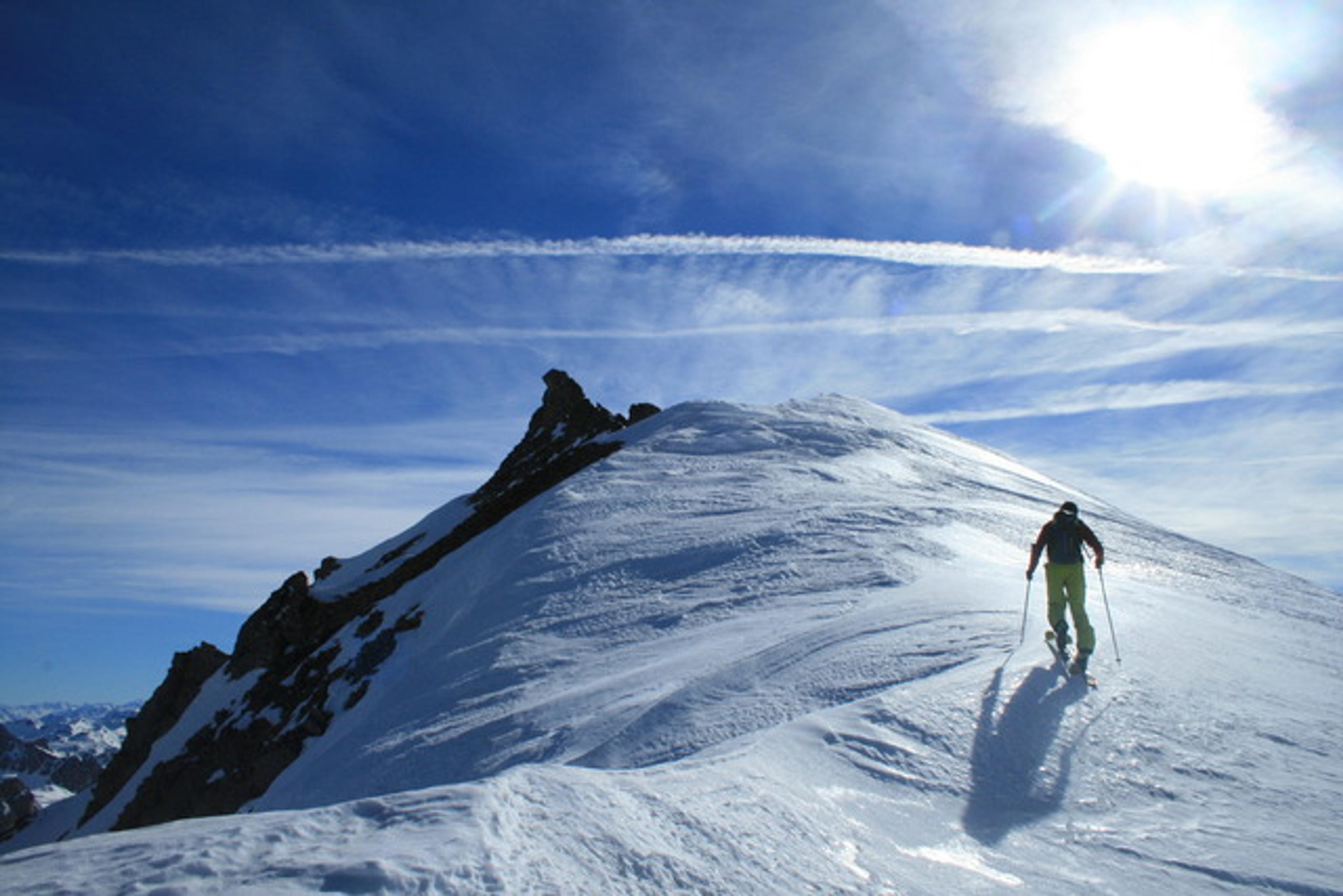 Beau contrejour avant d'arriver au Combeynot E