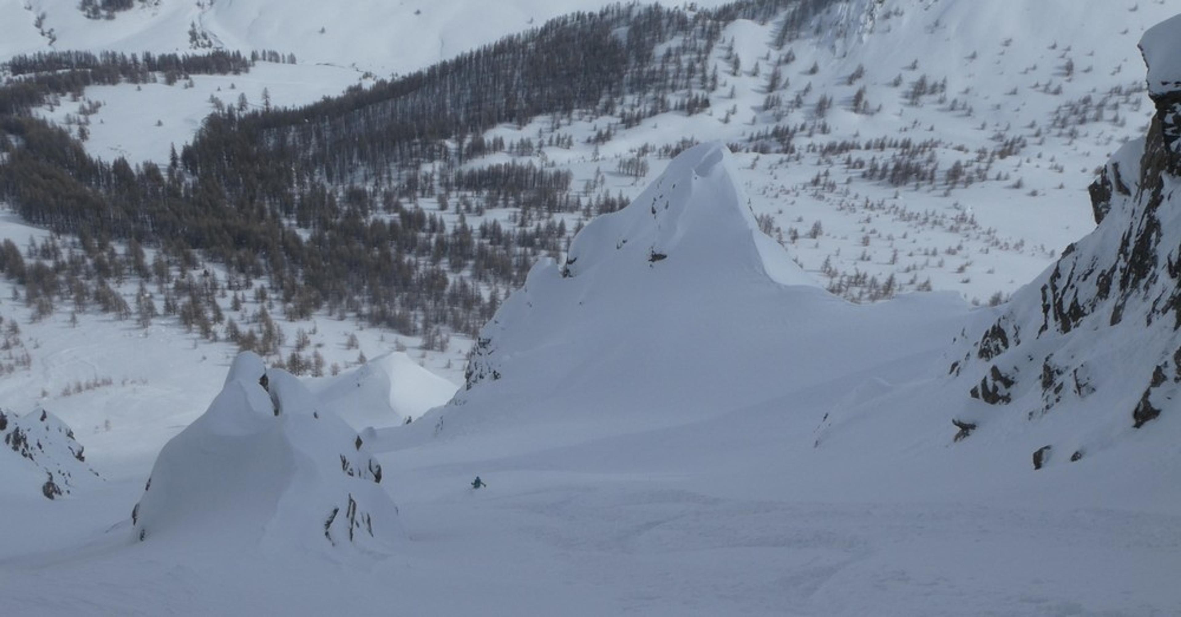 Couloir Pente raide - Baionnette - Anais dans le bas du couloir
