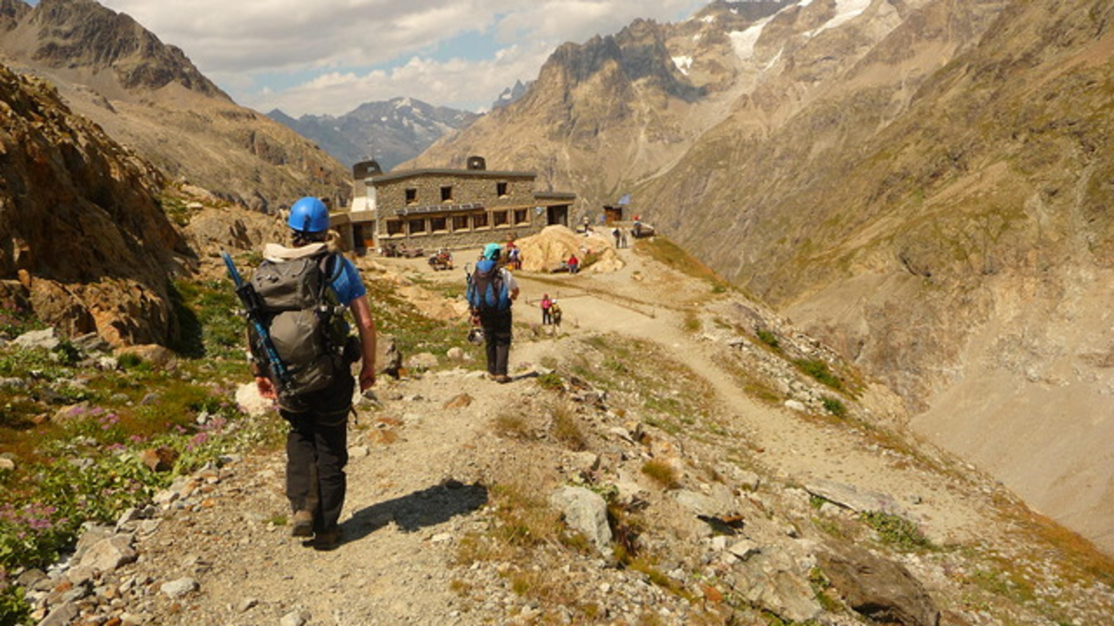 Tour des Ailefroides - Col du Sélé - Première escale, la Pilatte