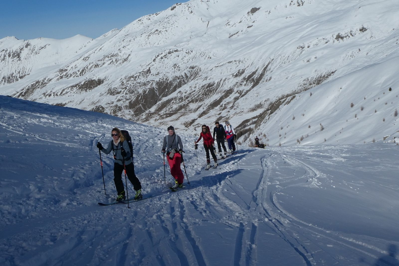 Ski-touring ascent to Pic Traversier