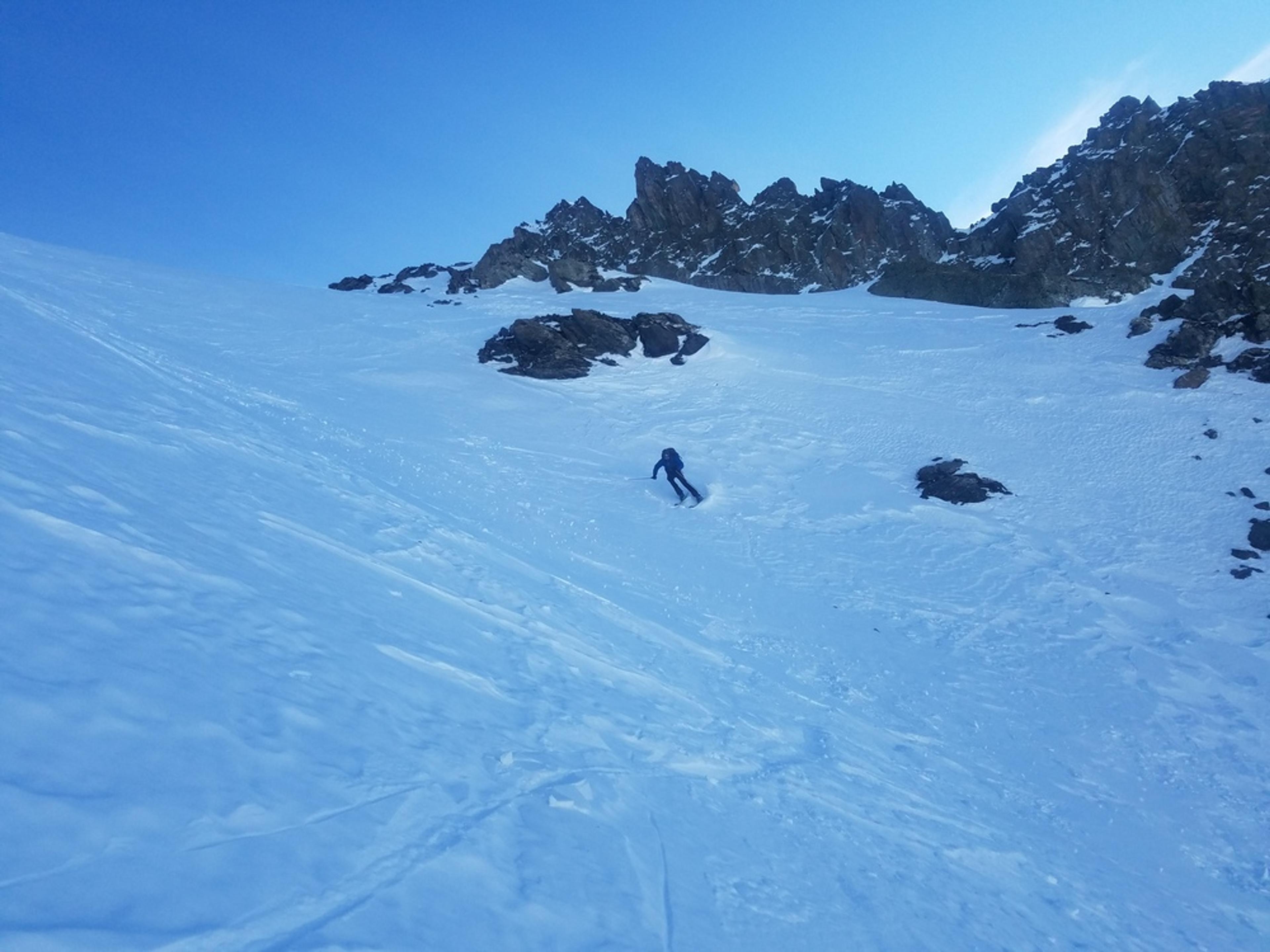 Raid Ski – Pic de Malacoste – Dans le couloir, excellent!