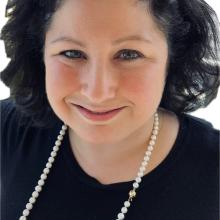 Dr Lauren Malouf
