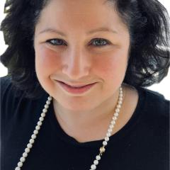 Dr Lauren Malouf