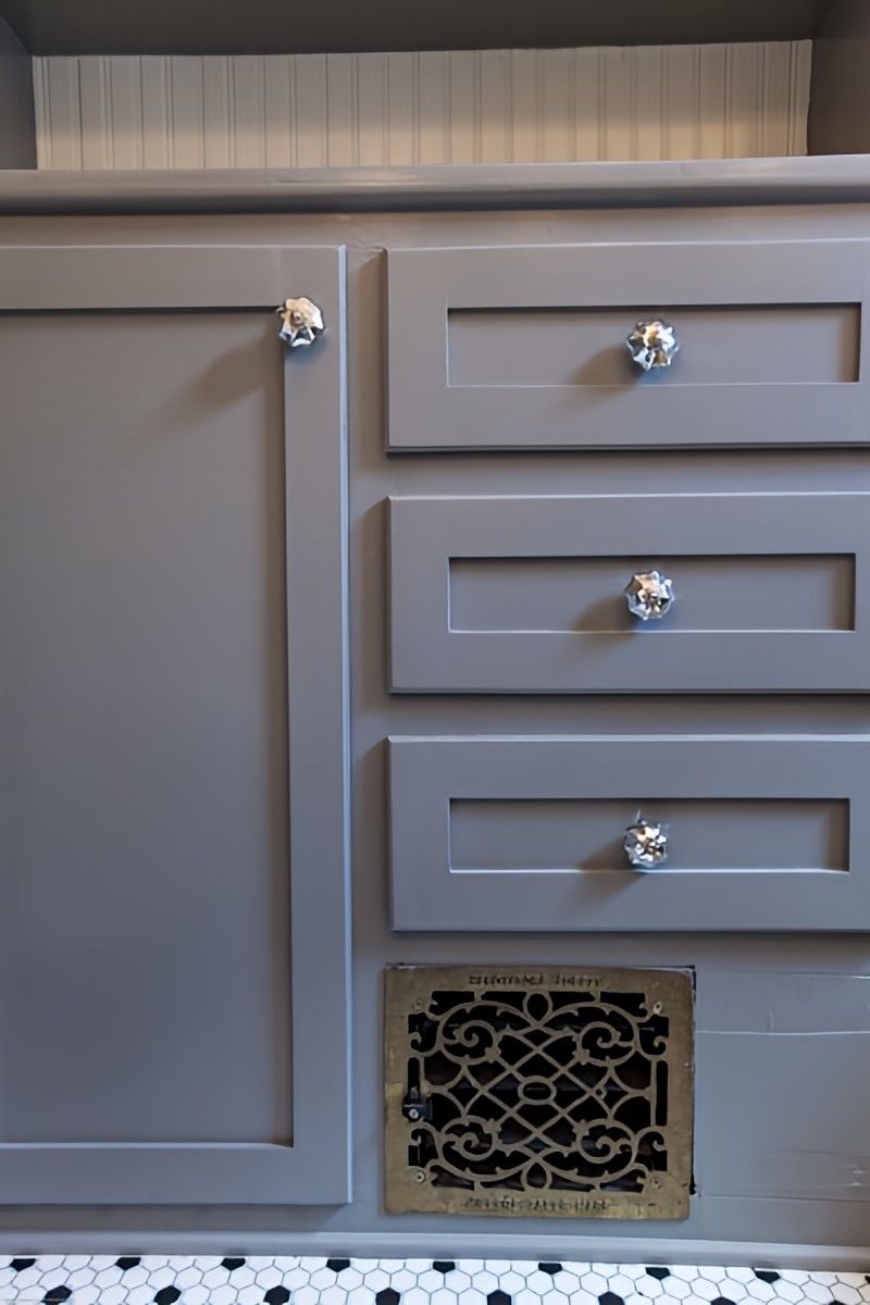 Vintage Glam by Jennifer Ryan Design