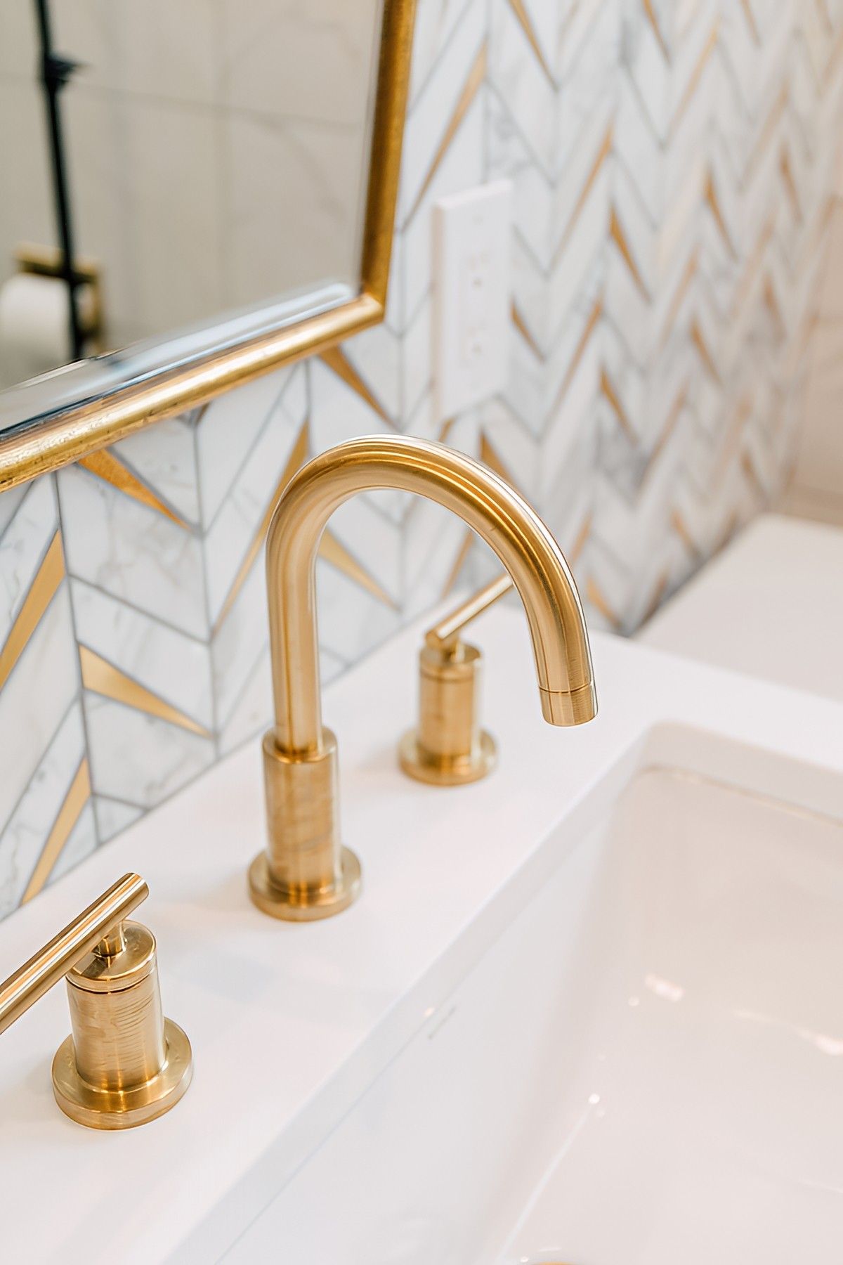 Gilded Glamour by Jennifer Ryan Design