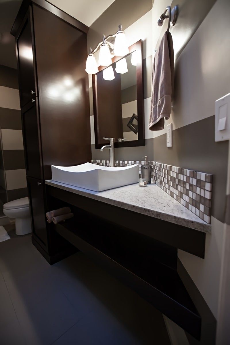 Lakeside Bath by Jennifer Ryan Design