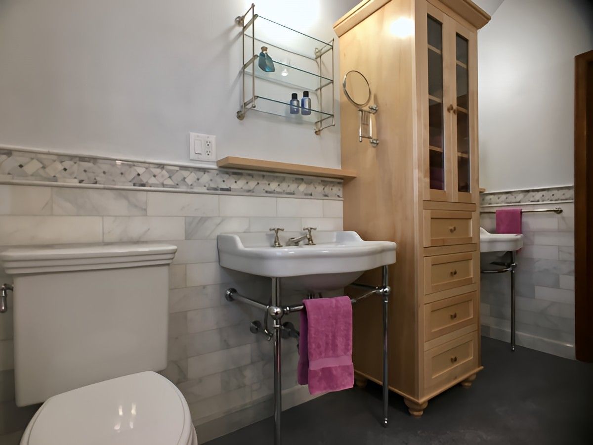 European Flair by Jennifer Ryan Design