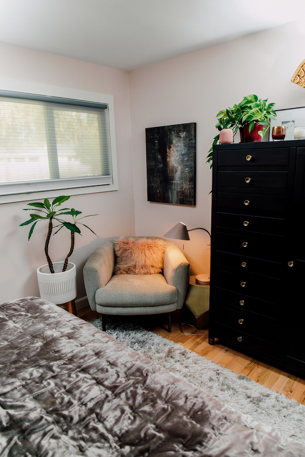 Dark & Moody by Jennifer Ryan Design