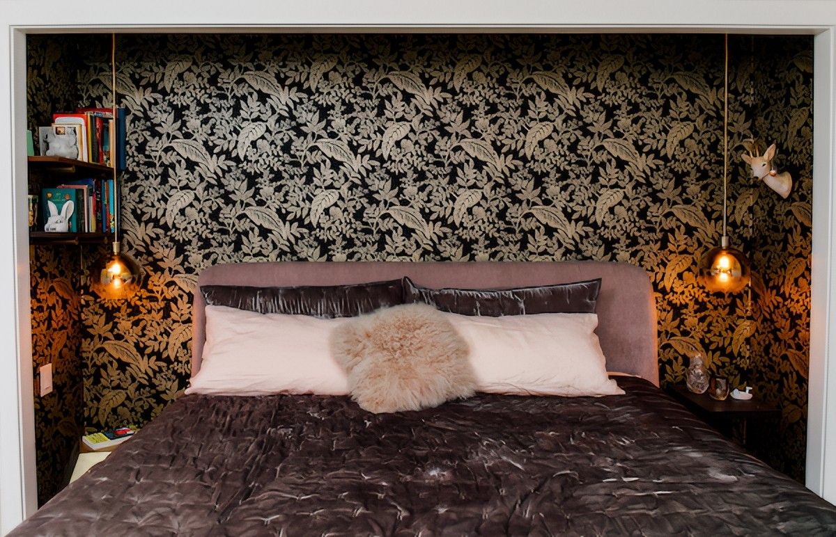 Dark & Moody by Jennifer Ryan Design