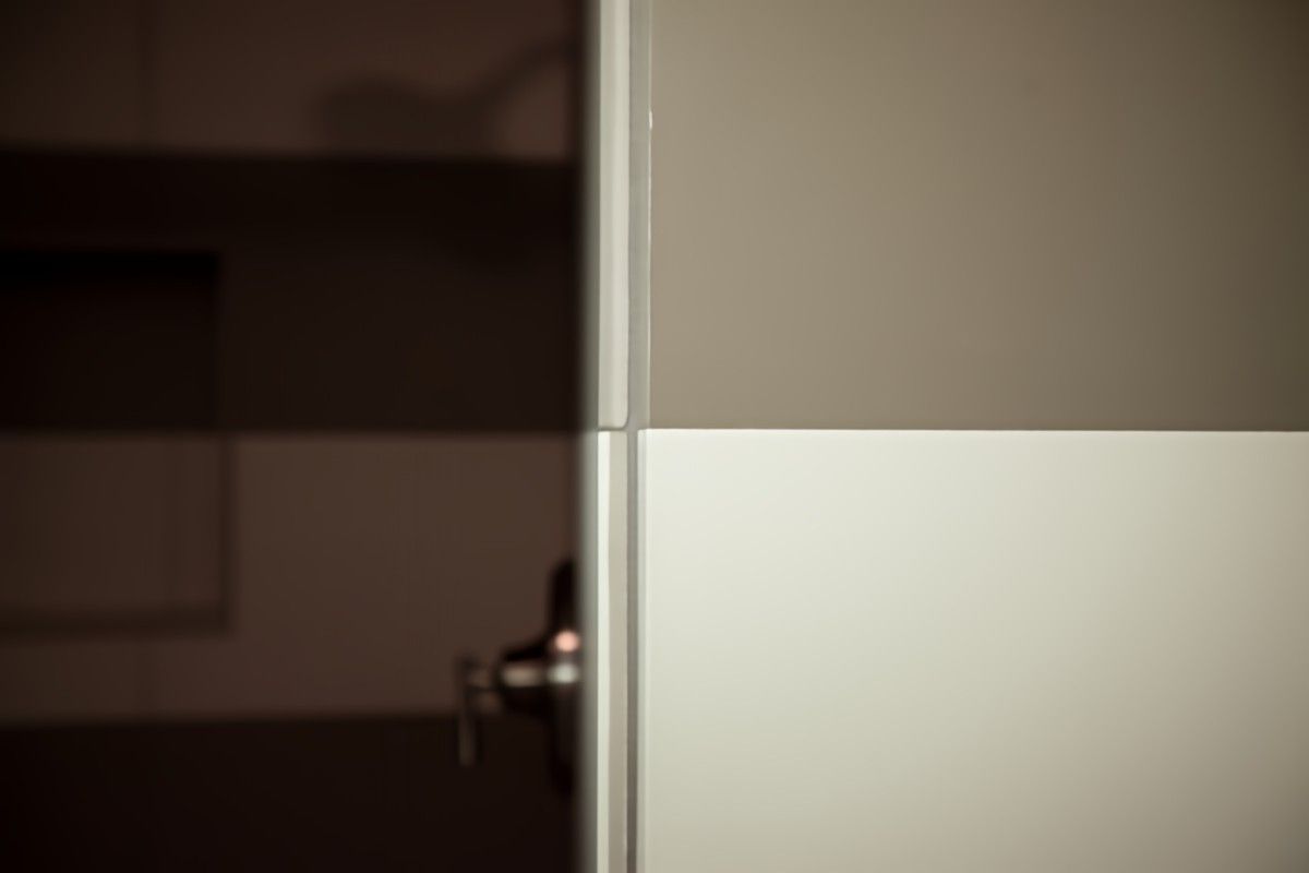 Lakeside Bath by Jennifer Ryan Design