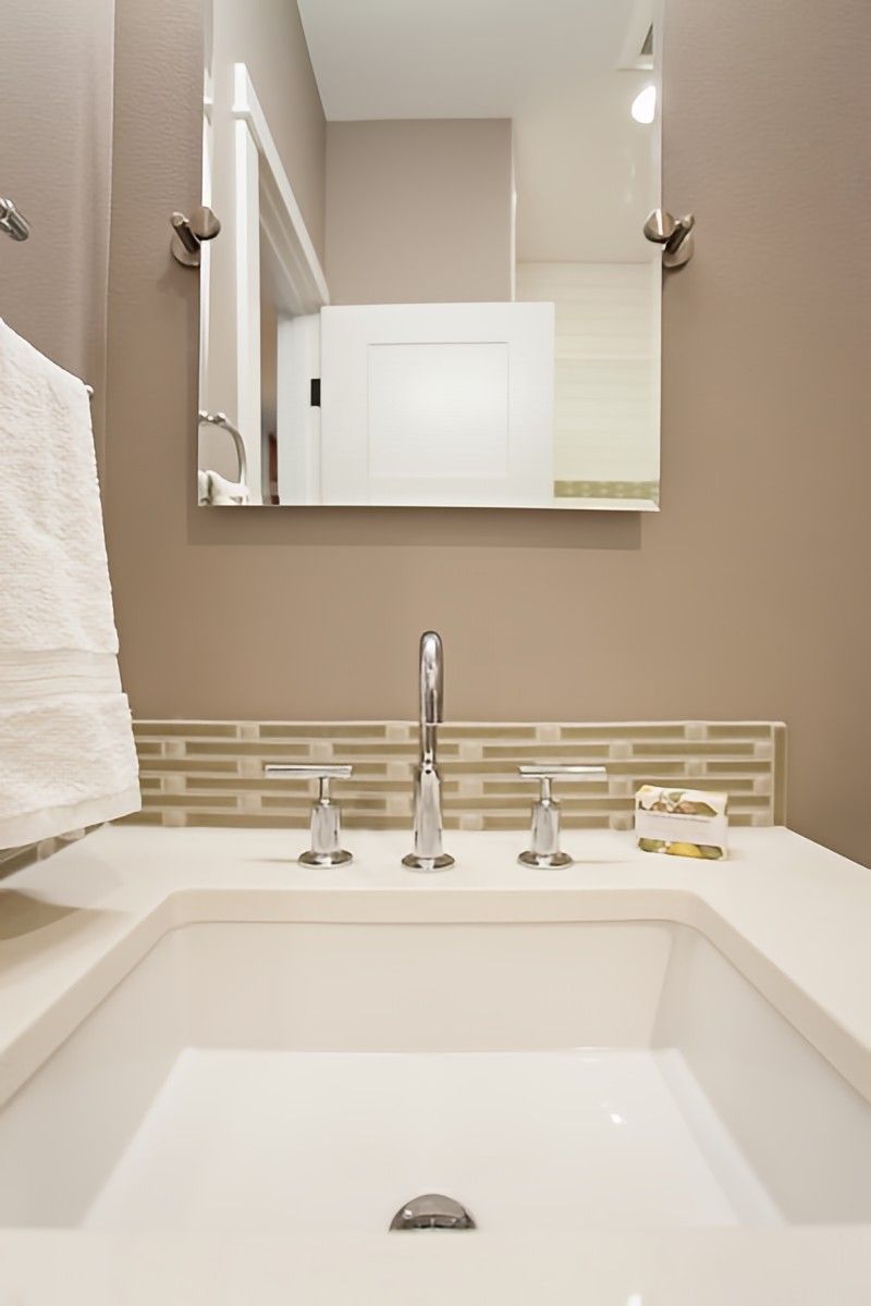 Subway Bath by Jennifer Ryan Design