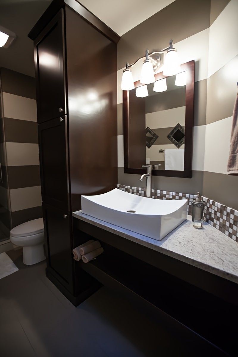 Lakeside Bath by Jennifer Ryan Design