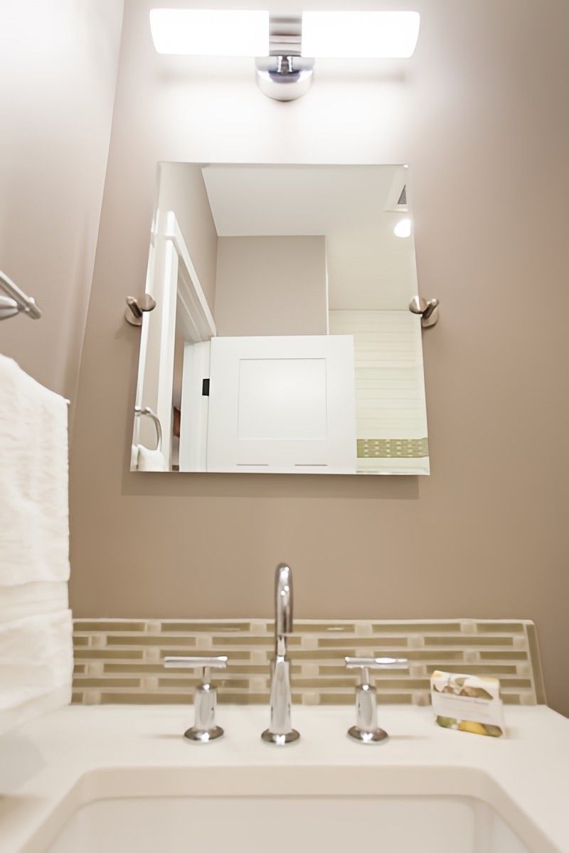 Subway Bath by Jennifer Ryan Design