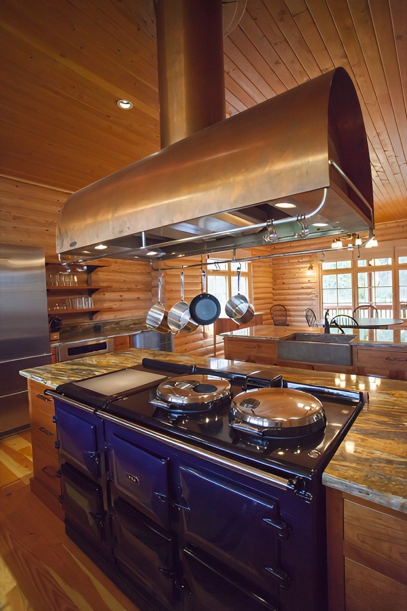 Log Kitchen by Jennifer Ryan Design