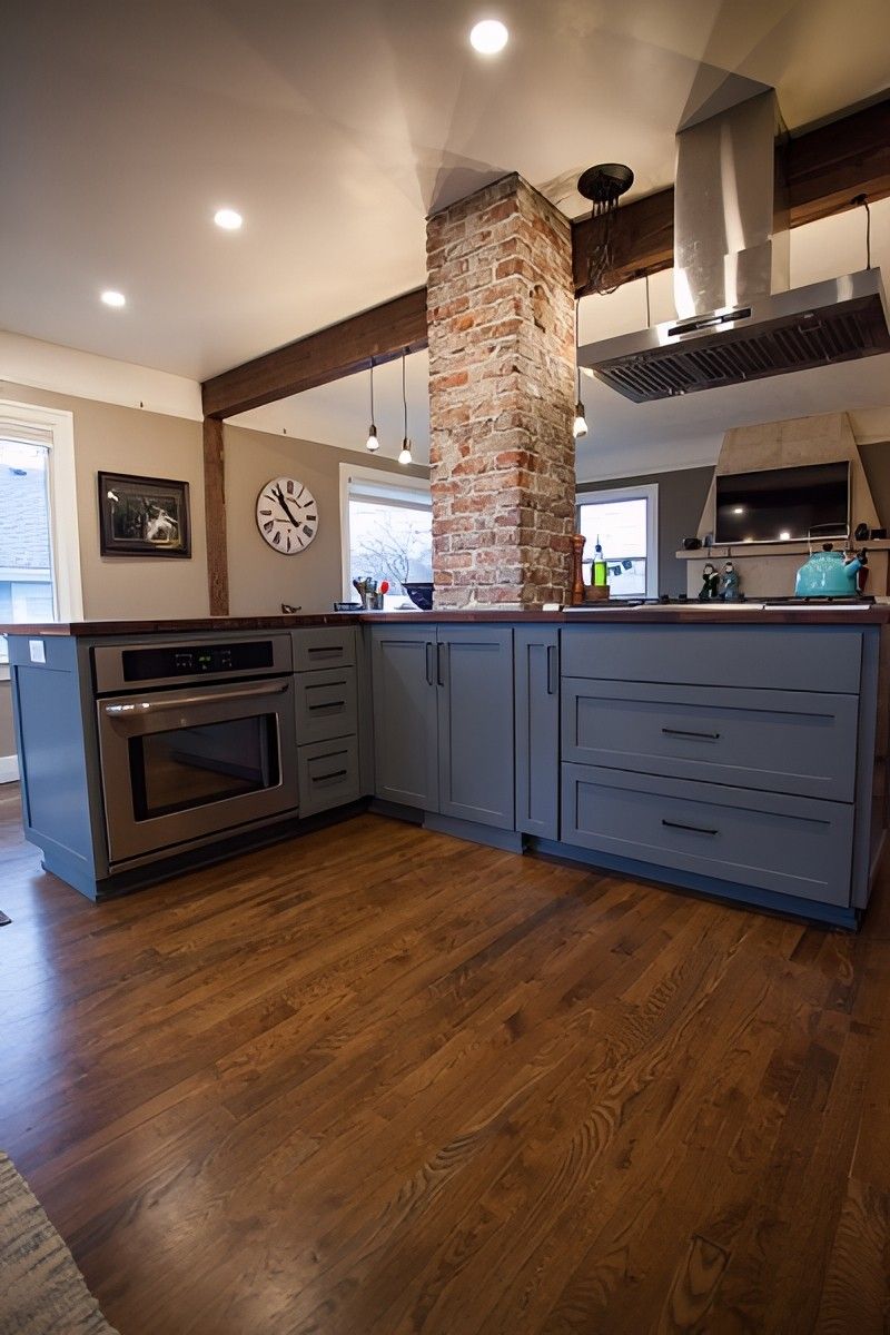 Brick & Light by Jennifer Ryan Design