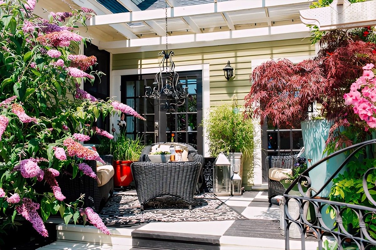 Secret Garden by Jennifer Ryan Design