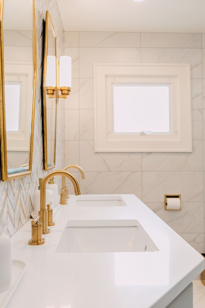 Gilded Glamour by Jennifer Ryan Design