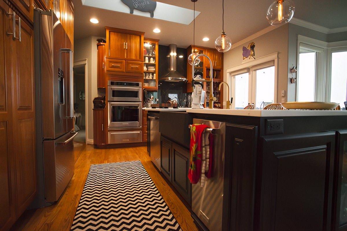 Pig's Eye View by Jennifer Ryan Design