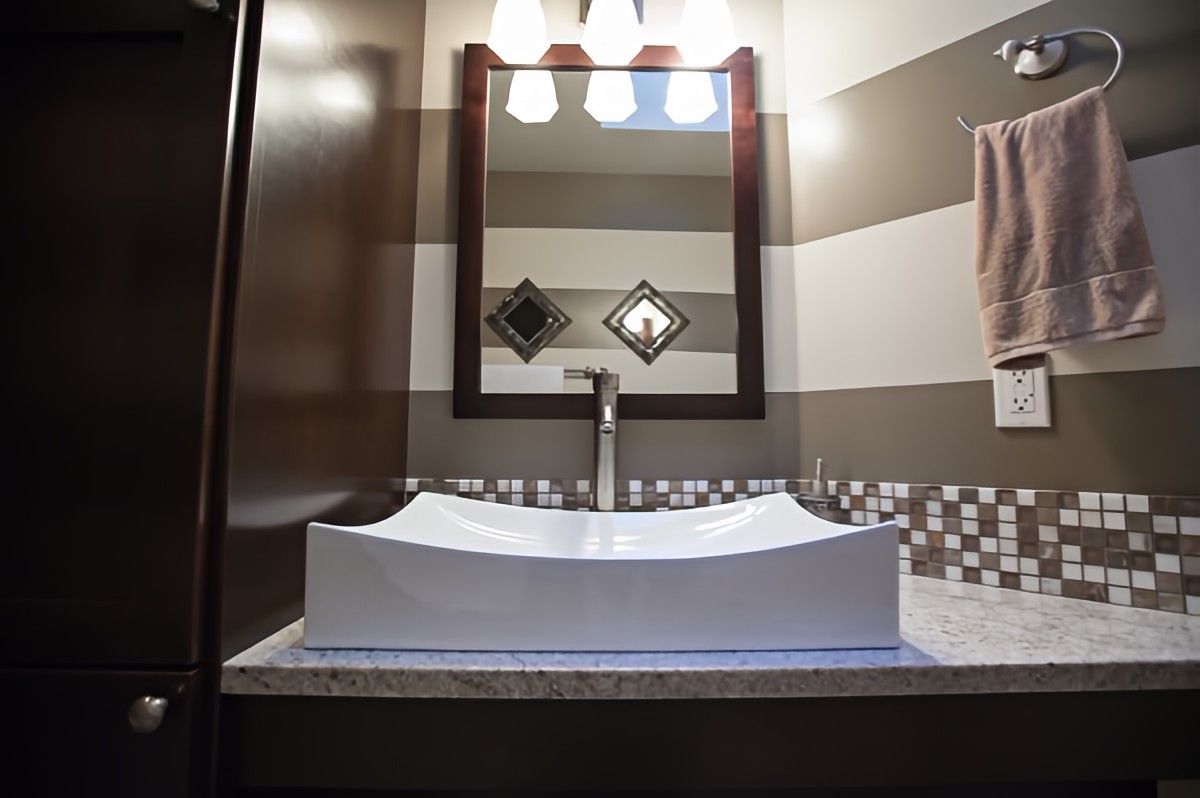 Lakeside Bath by Jennifer Ryan Design