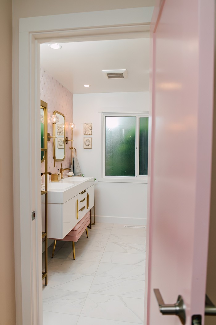 In the Pink by Jennifer Ryan Design