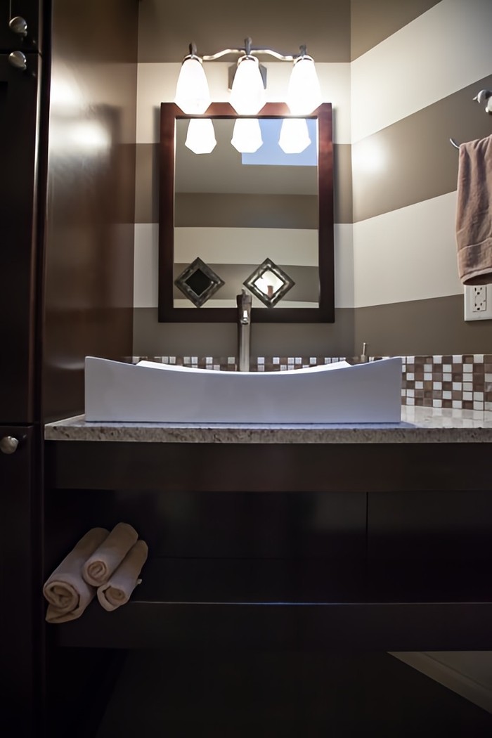 Lakeside Bath by Jennifer Ryan Design