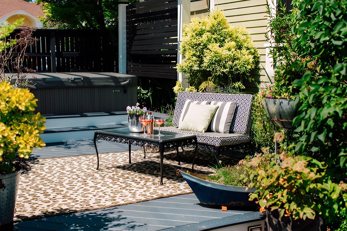 Secret Garden by Jennifer Ryan Design