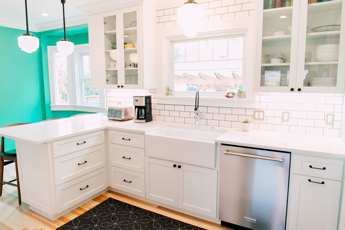 Light and Bright by Jennifer Ryan Design