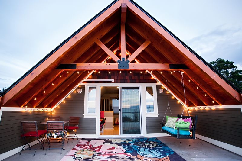 The Gable by Jennifer Ryan Design